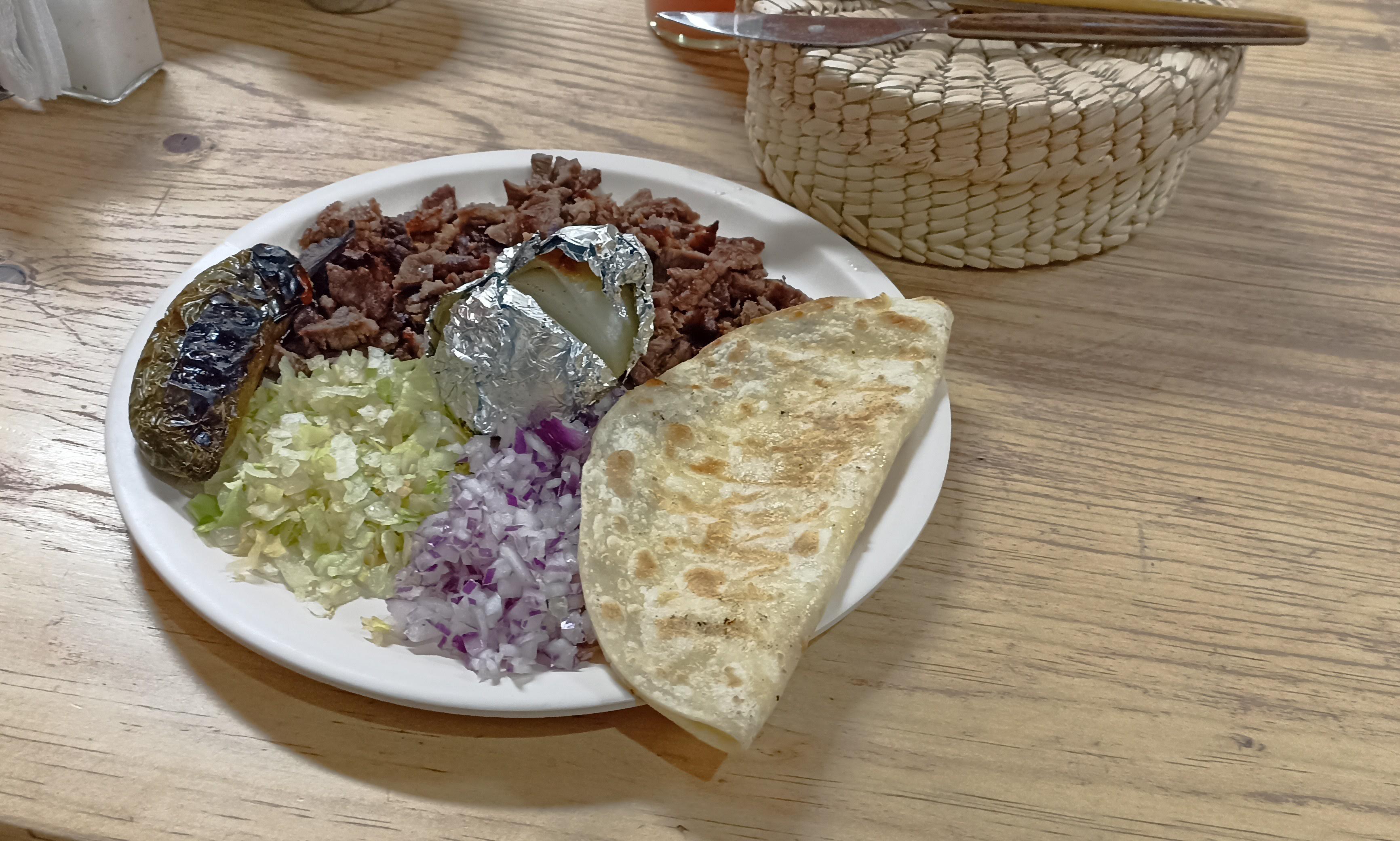 "El Sinaloense" taco place image 2