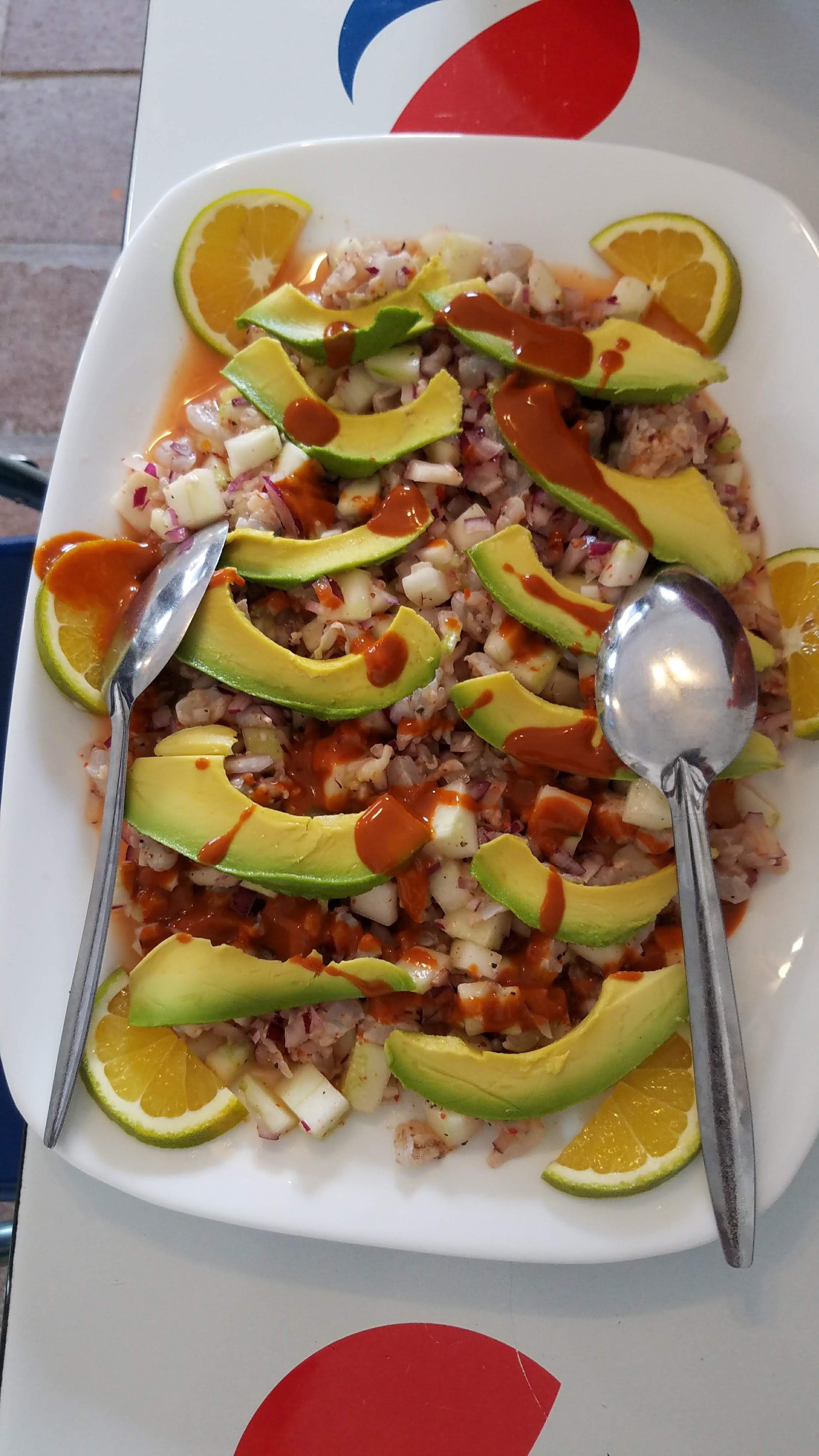 7 Mares Bar & Grill image 3