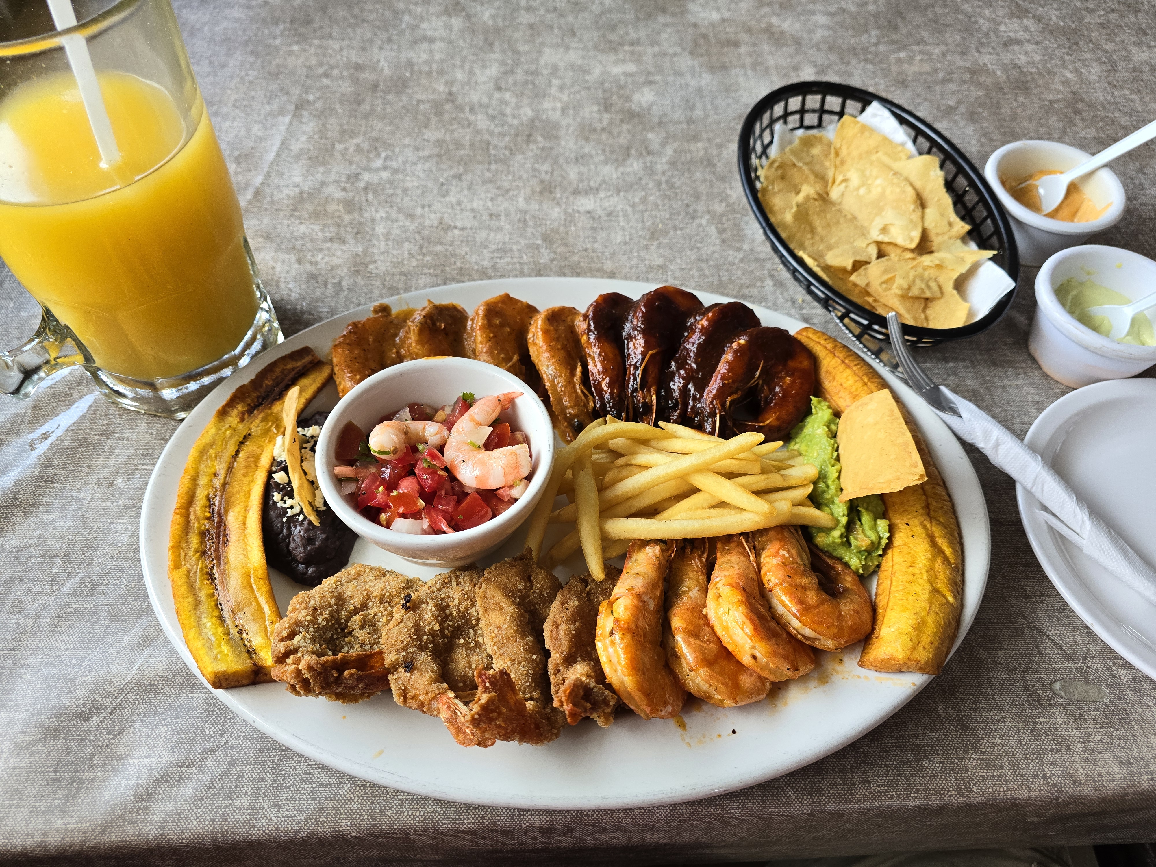 Mariscos Boca Del Río image 2