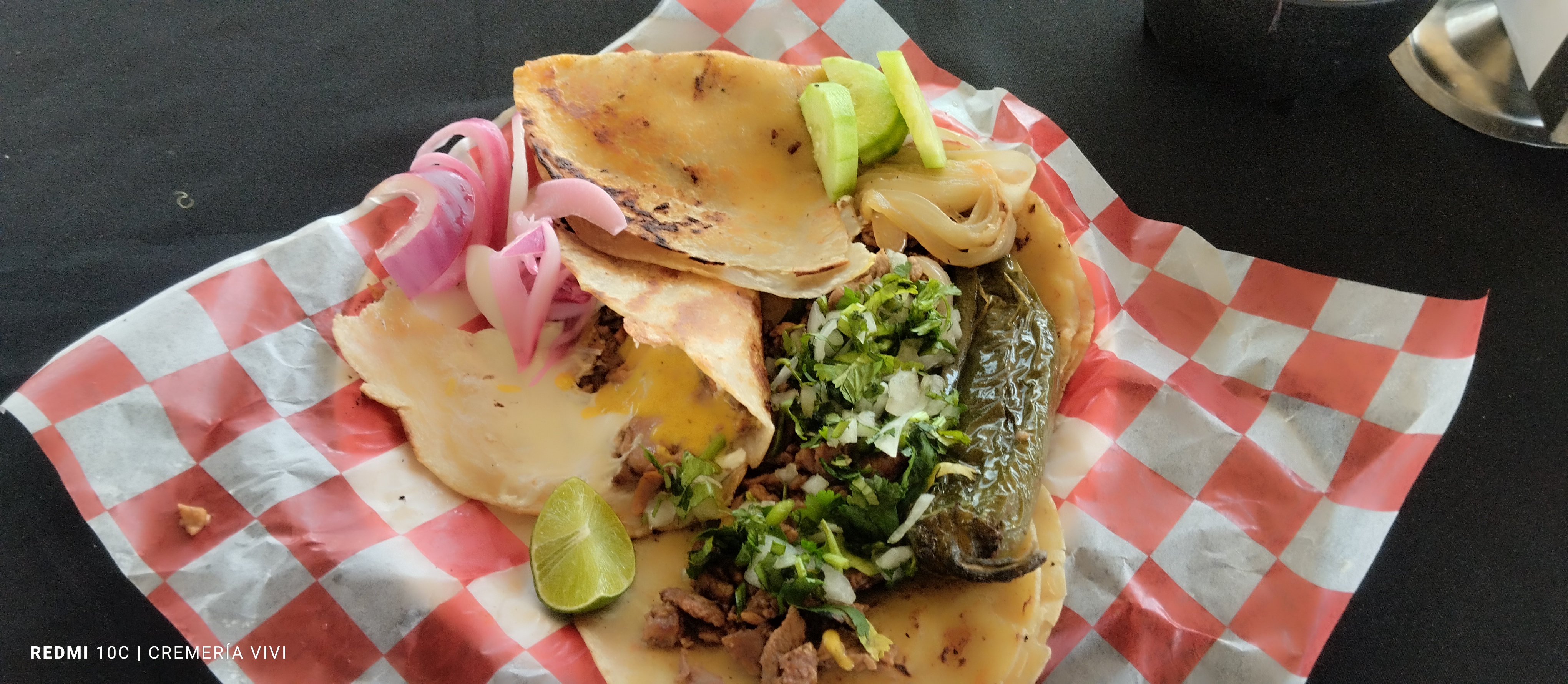 TAQUERÍA El VAQUERO image 4