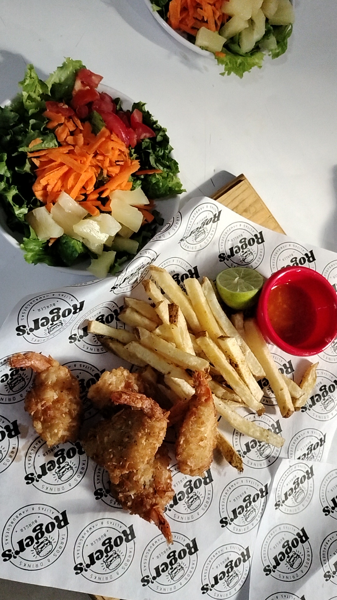 Roger's Burger image 6