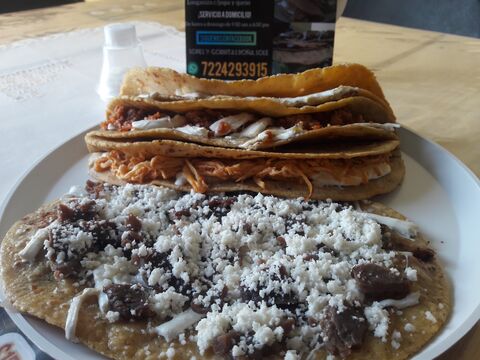 Sopes y Gorditas Doña Sole image 7