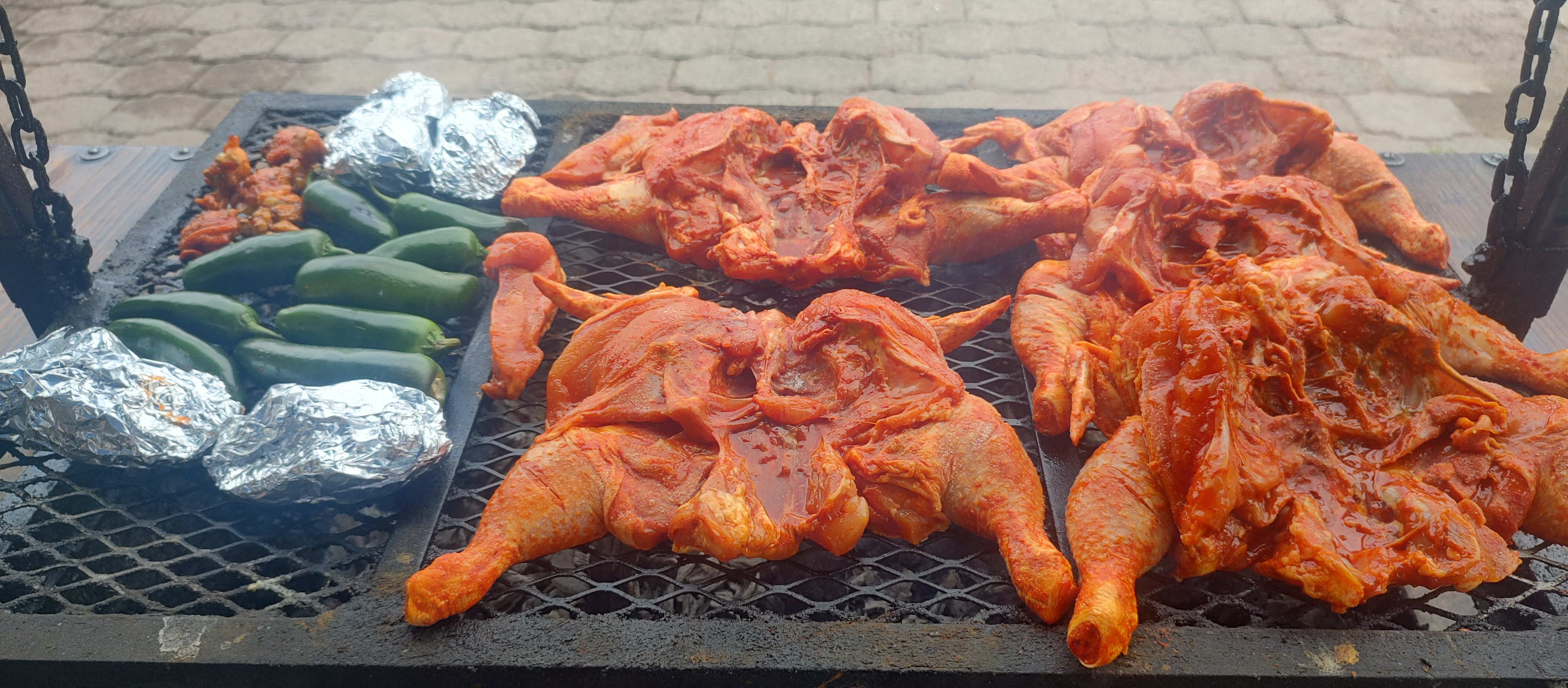 Pollos Asados La Cabaña image 3