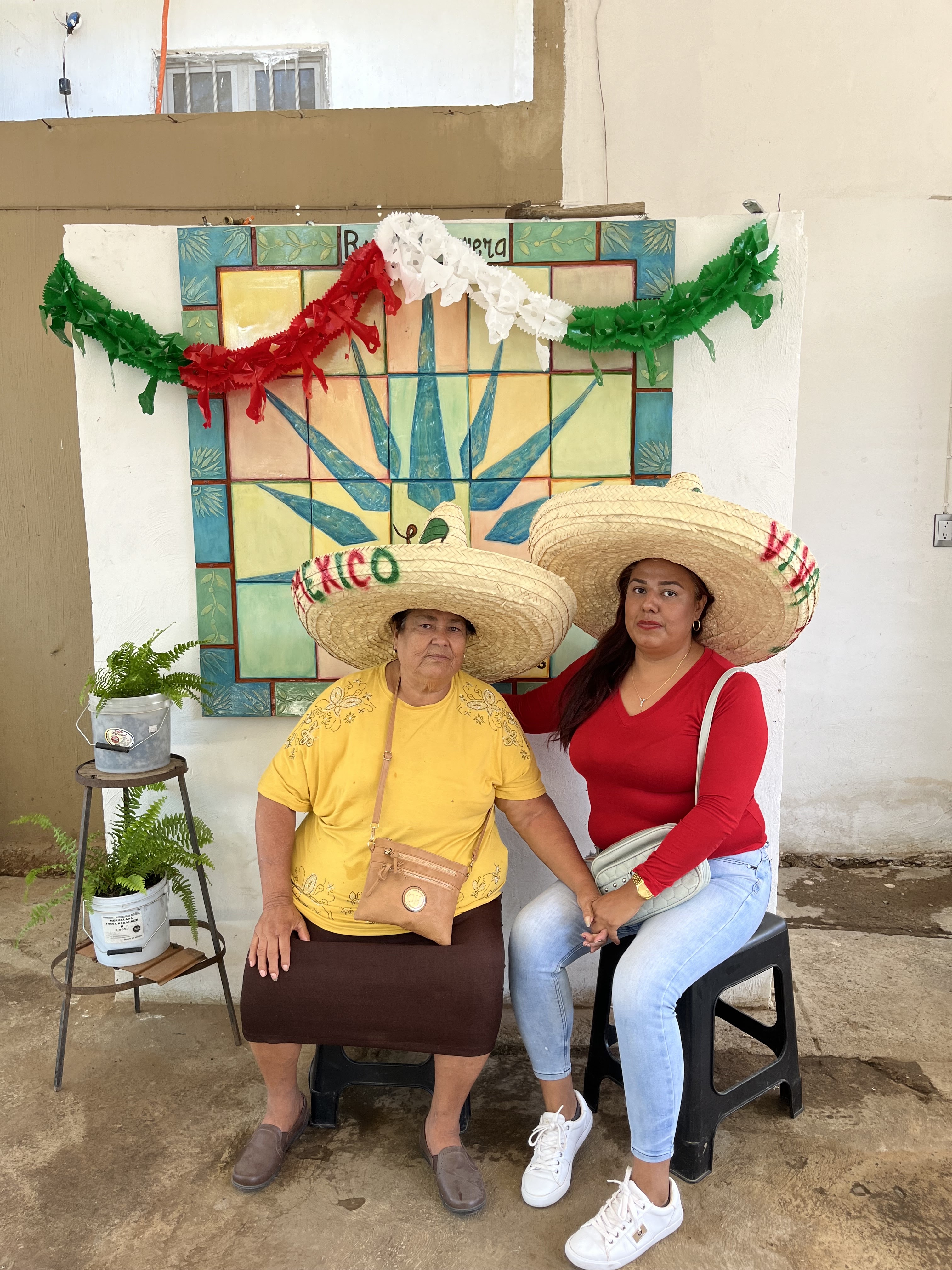 Los Agaves Antojitos image 2