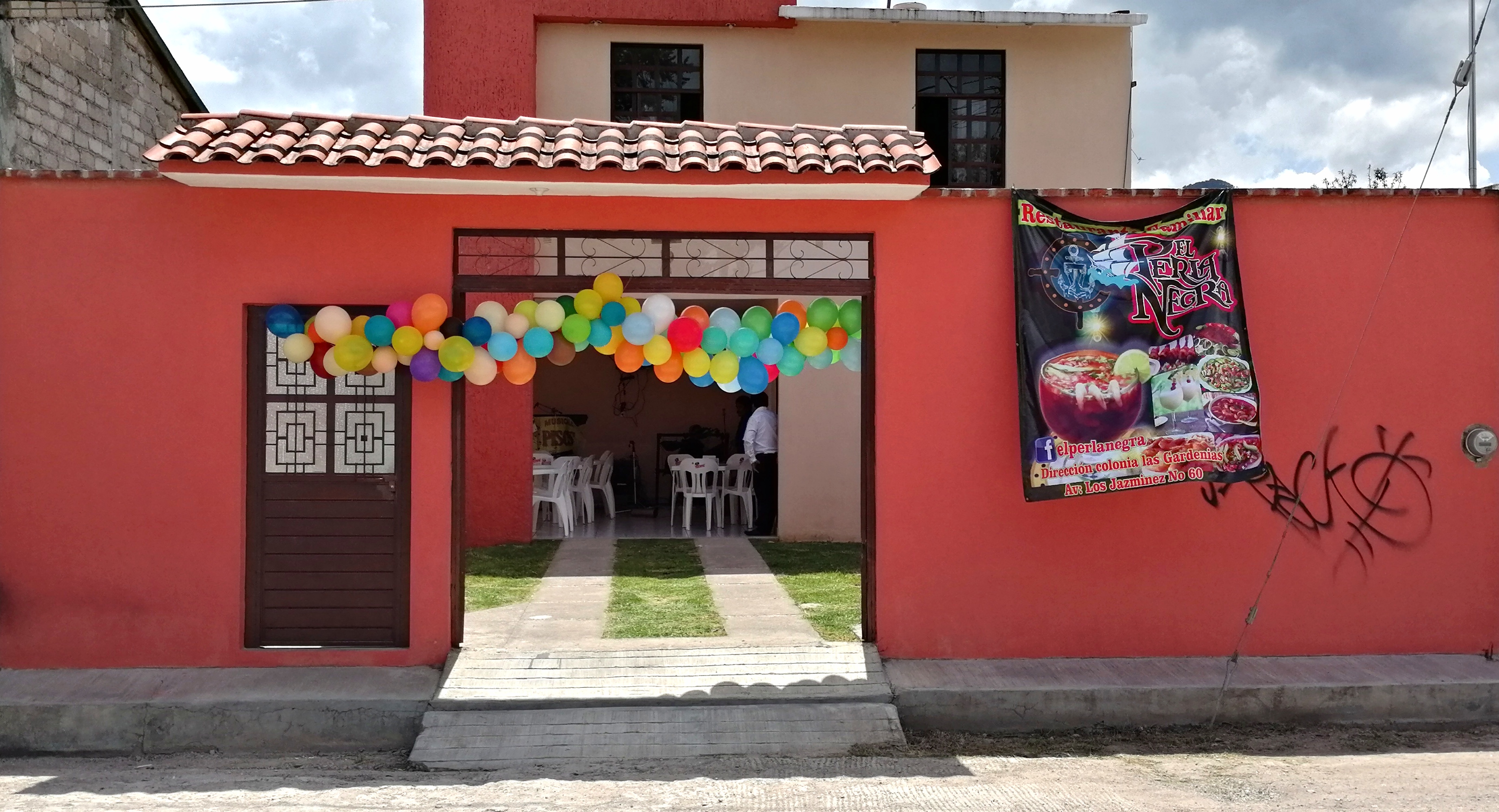 Restaurante familiar El perla negra image 1