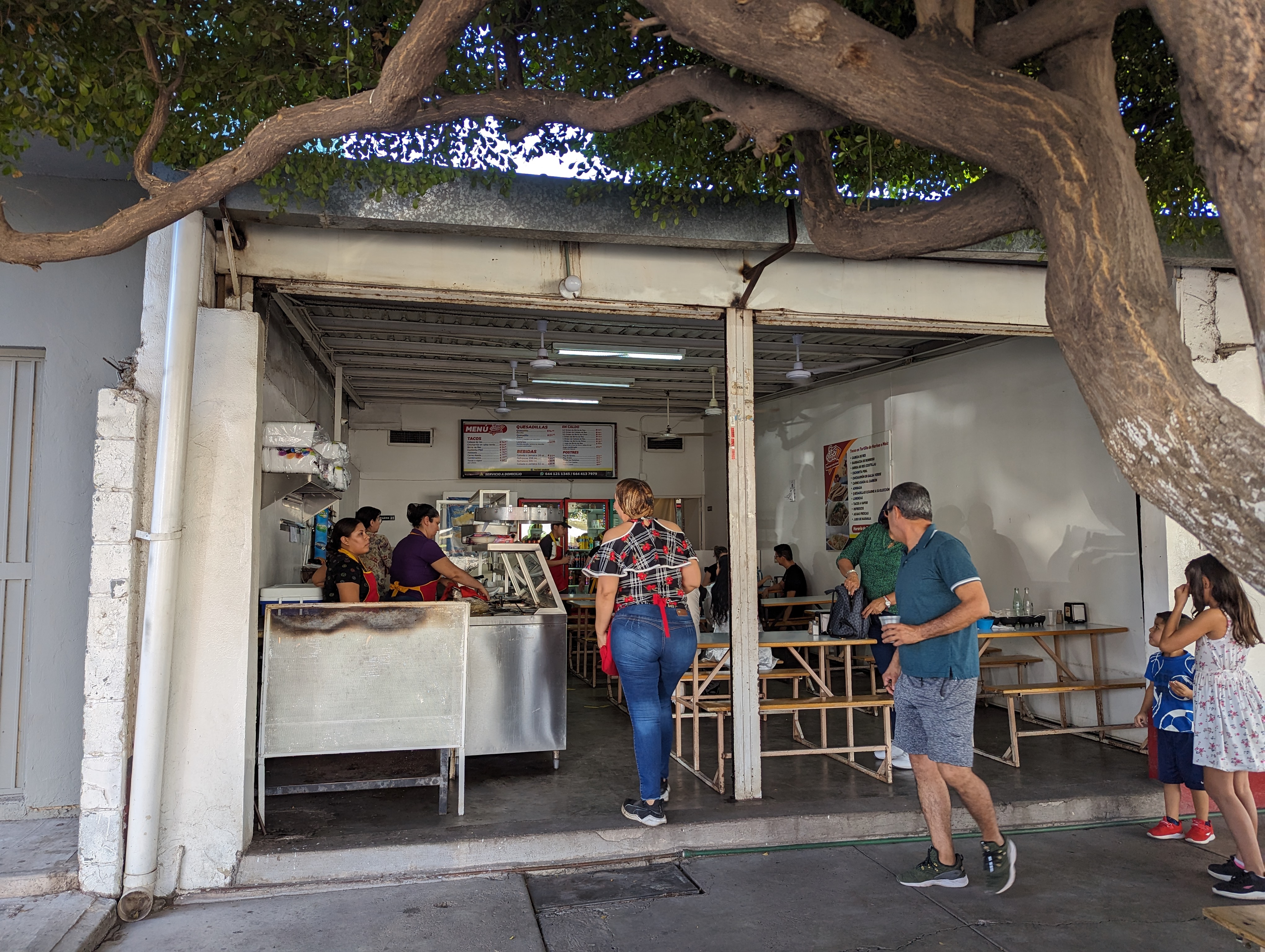 Tacos Varios de la Nuevo León image 1