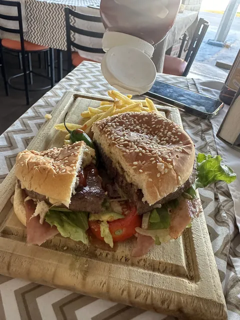 YauteGrill sucursal Yautepec-Oacalco image 6