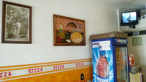 GIORGIO'S PIZZA image 5