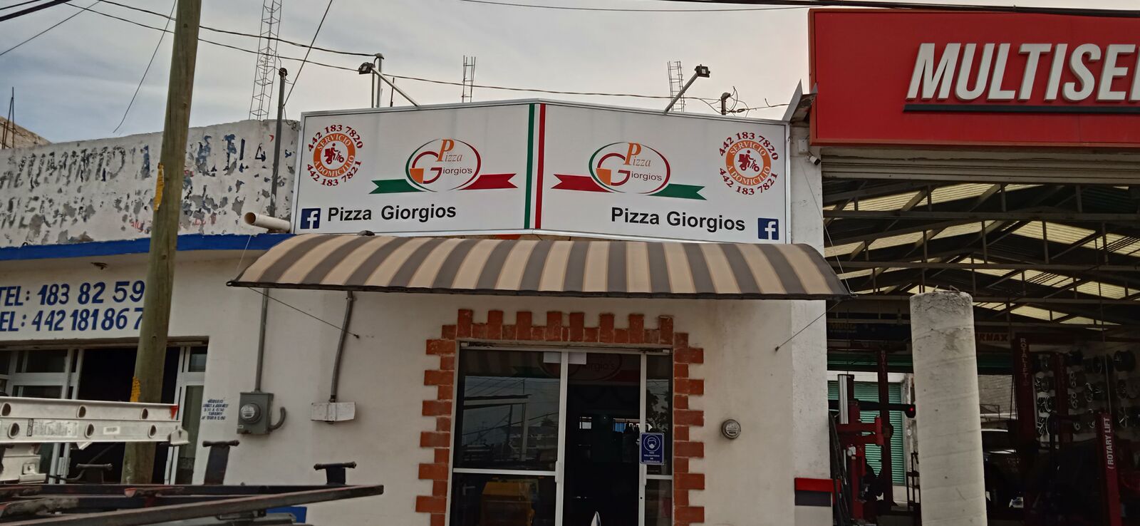 GIORGIO'S PIZZA image 6