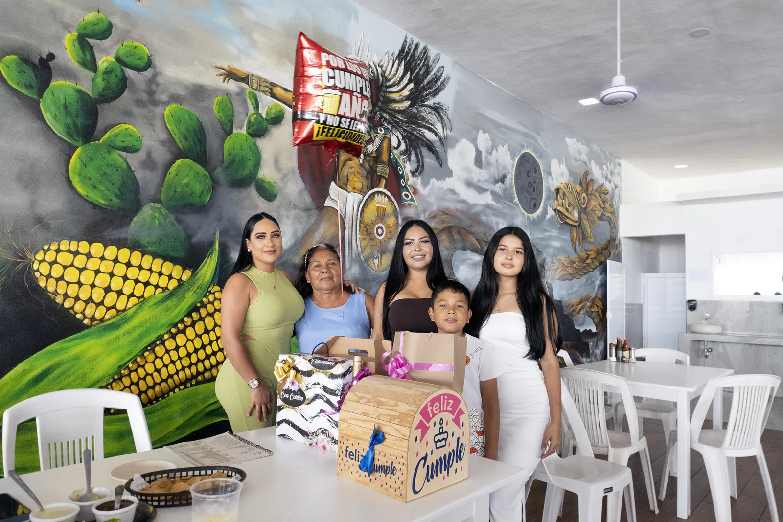 Asadero Y Mariscos Puerta Grande image 1
