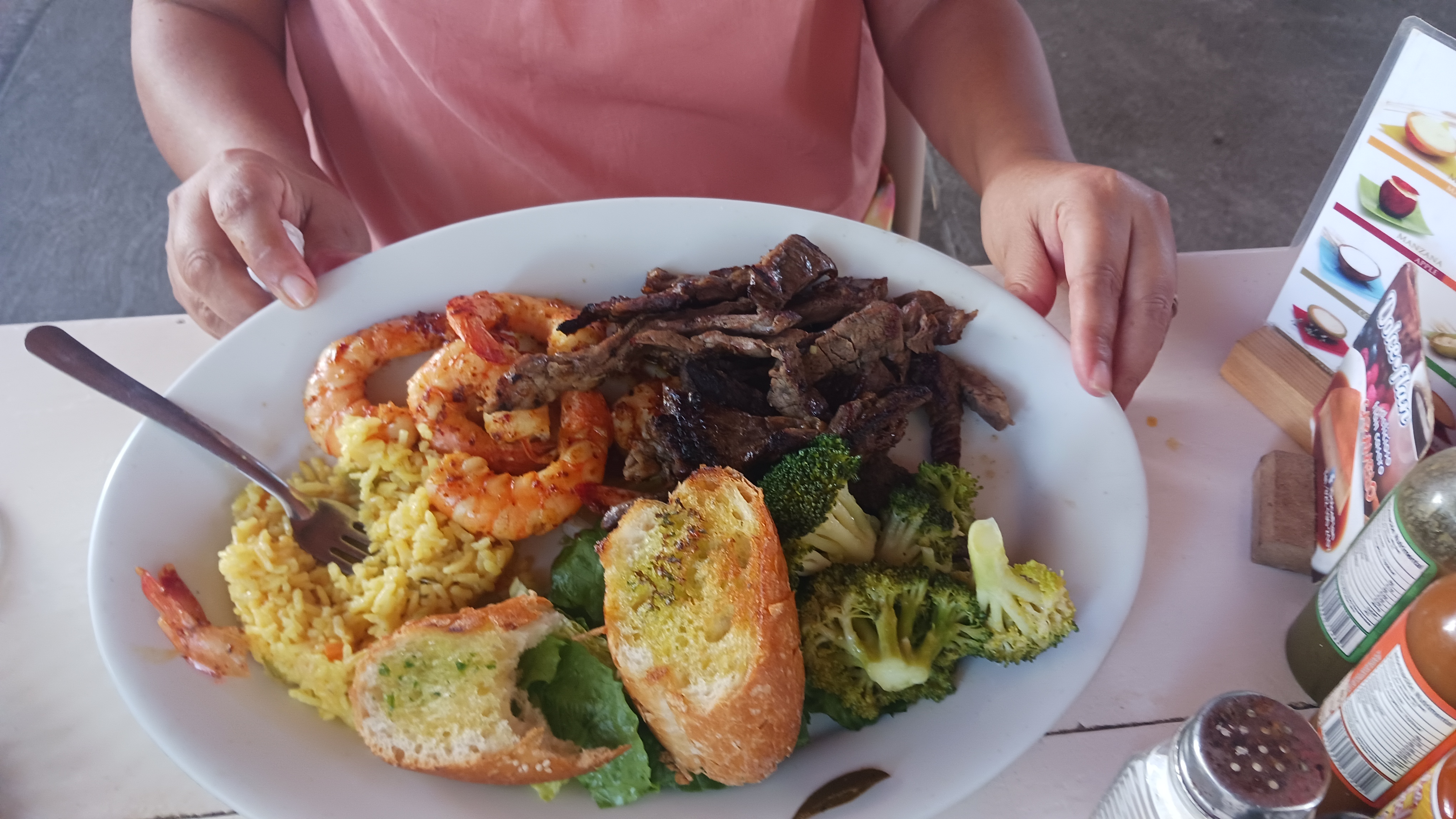 Asadero Y Mariscos Puerta Grande image 5