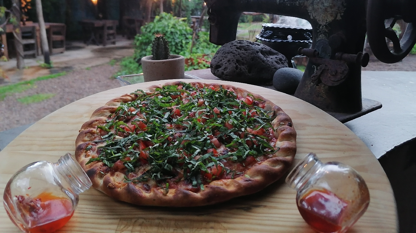 Formaggio's Pizza & Pasta (A La Piedra) image 3