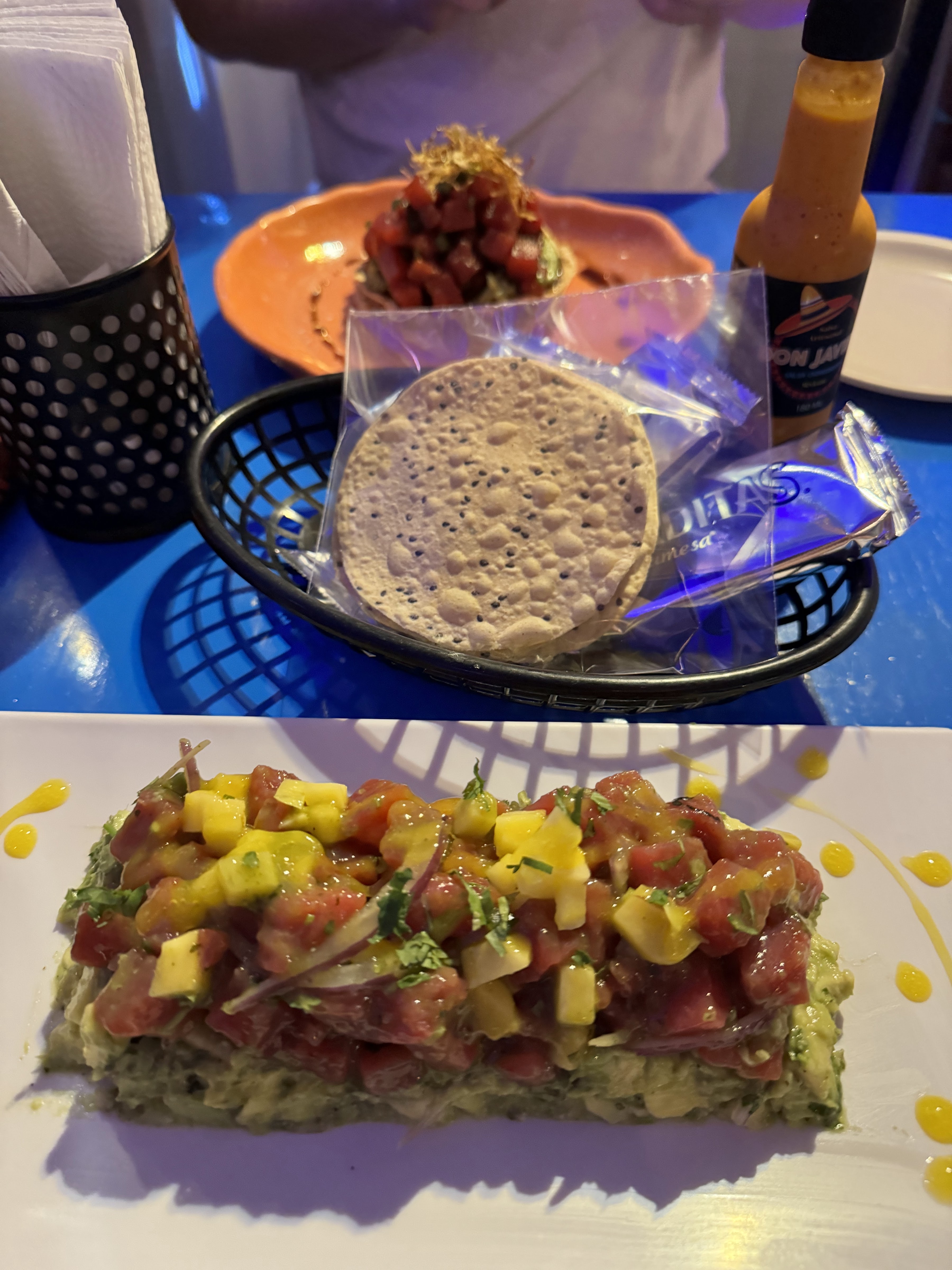 Tuna Azul Zona Romantica image 4