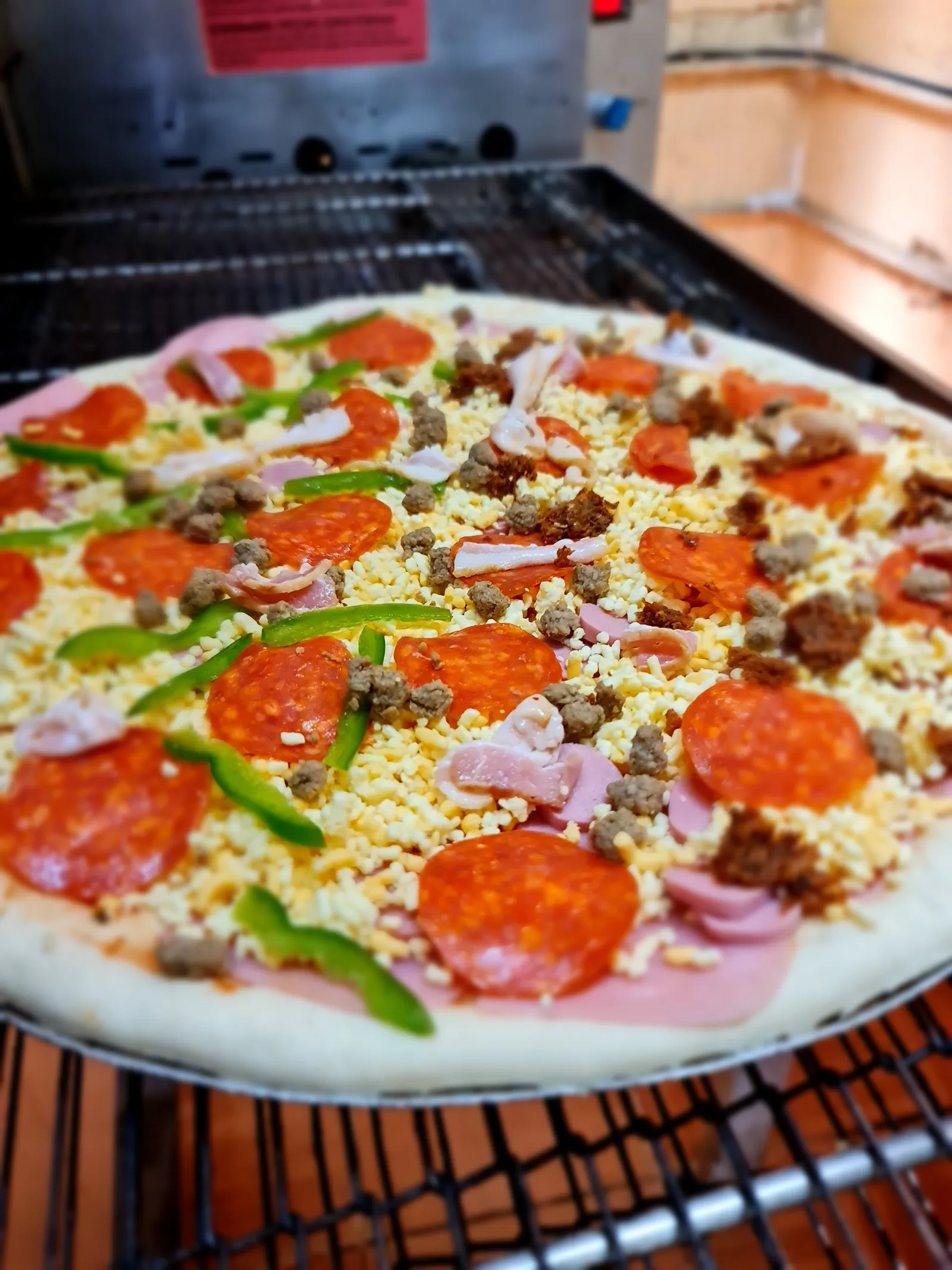 Pizza Mya image 2
