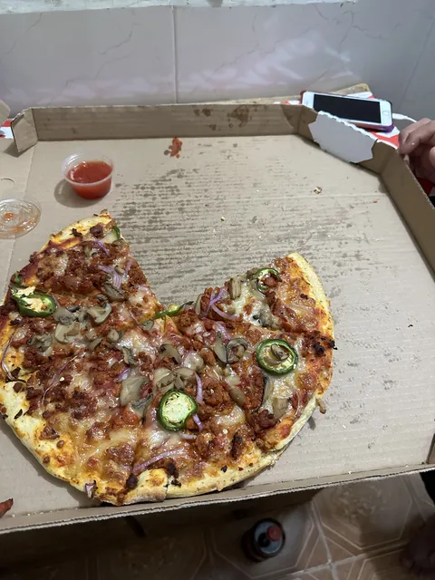 PIZZERIA MONTEJO image 5