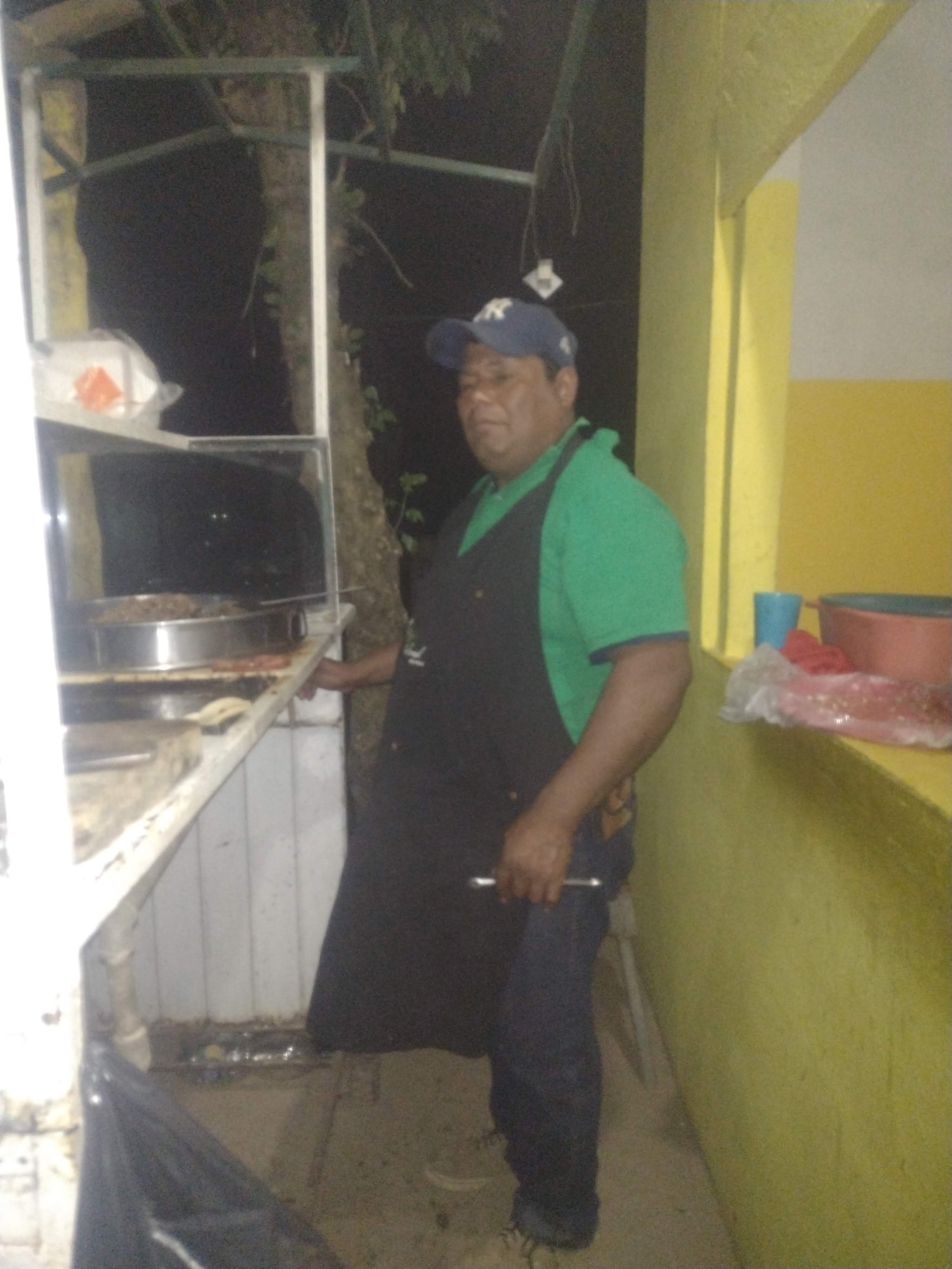 Taquería el tío nacho image 3