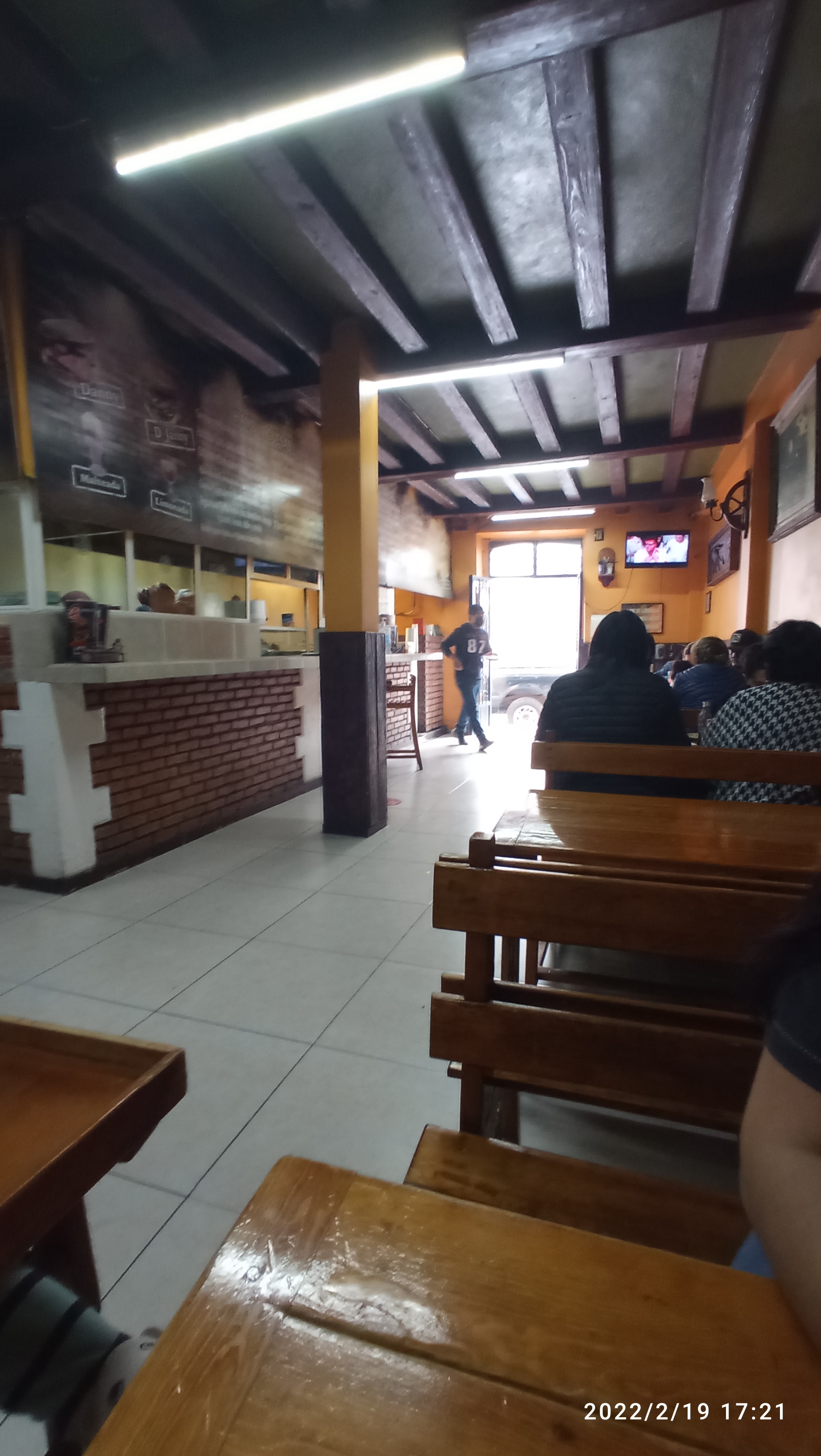 Hamburguesas Danny (Desde 1982) image 2