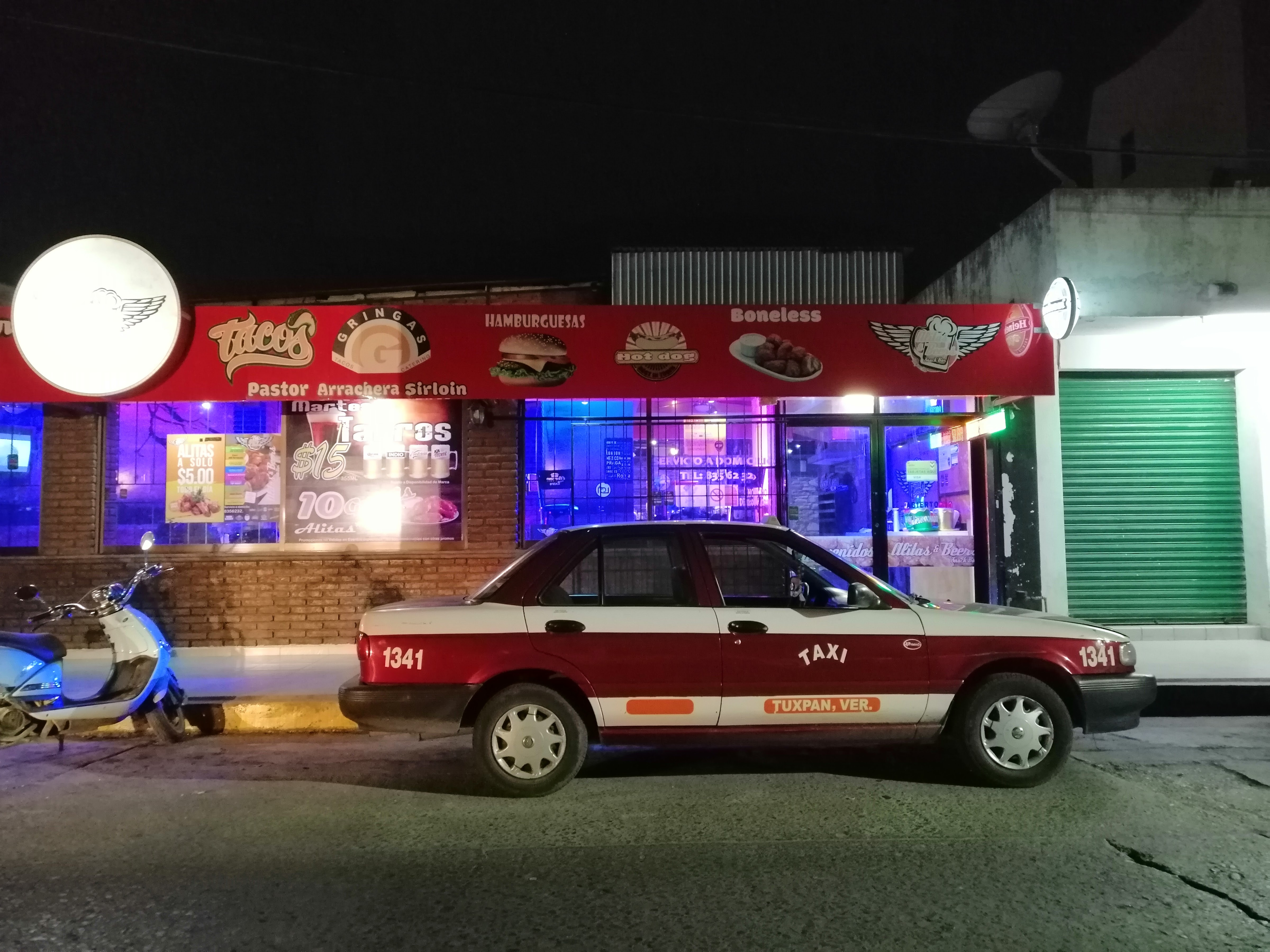 Alitas & Beers Tuxpan image 1