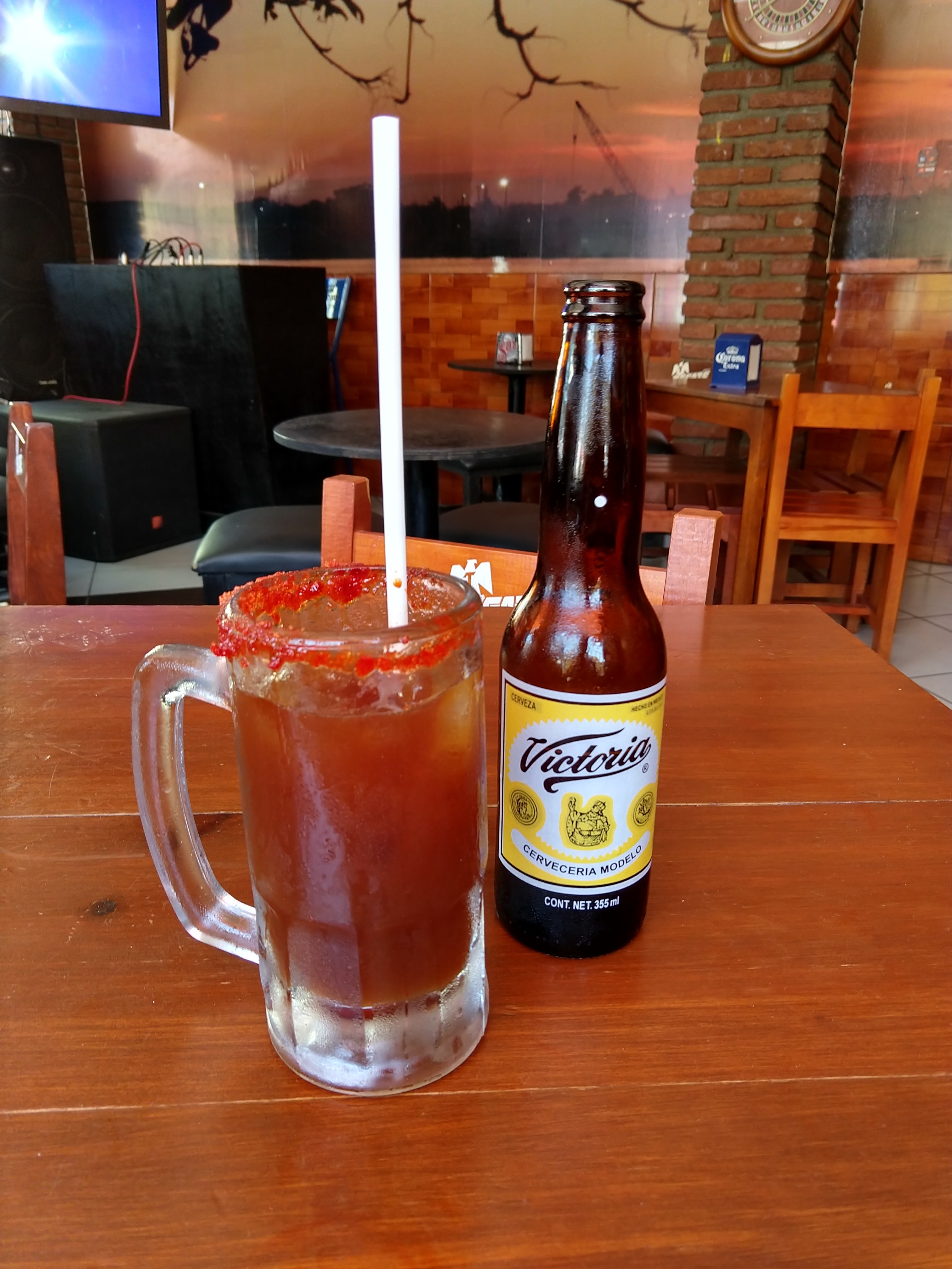 Alitas & Beers Tuxpan image 6