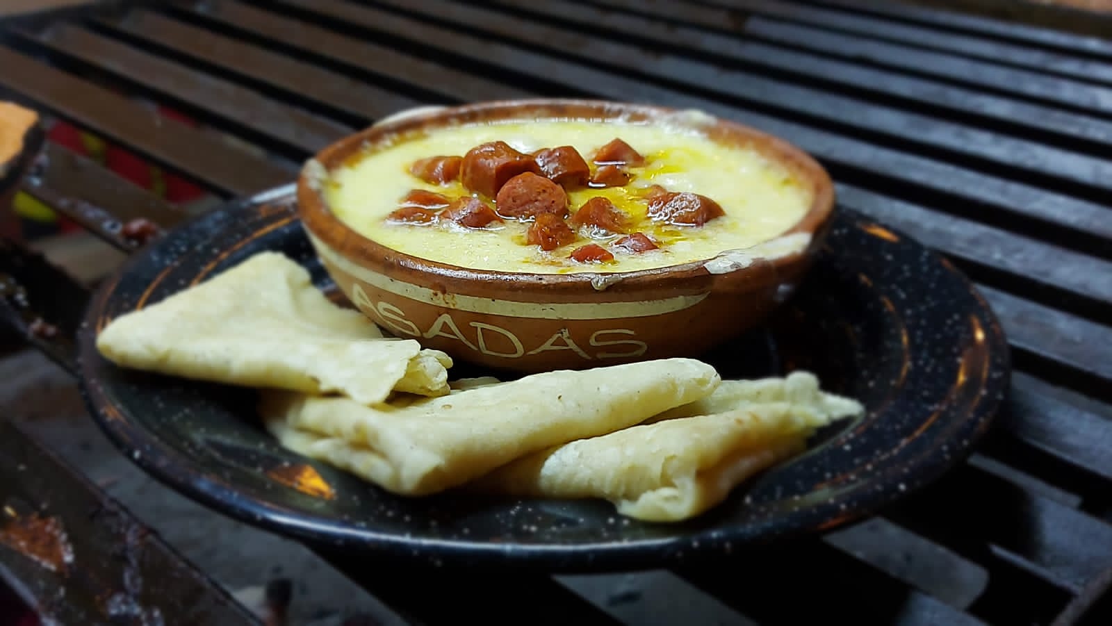 Hasta El Tuétano (Terraza) image 8