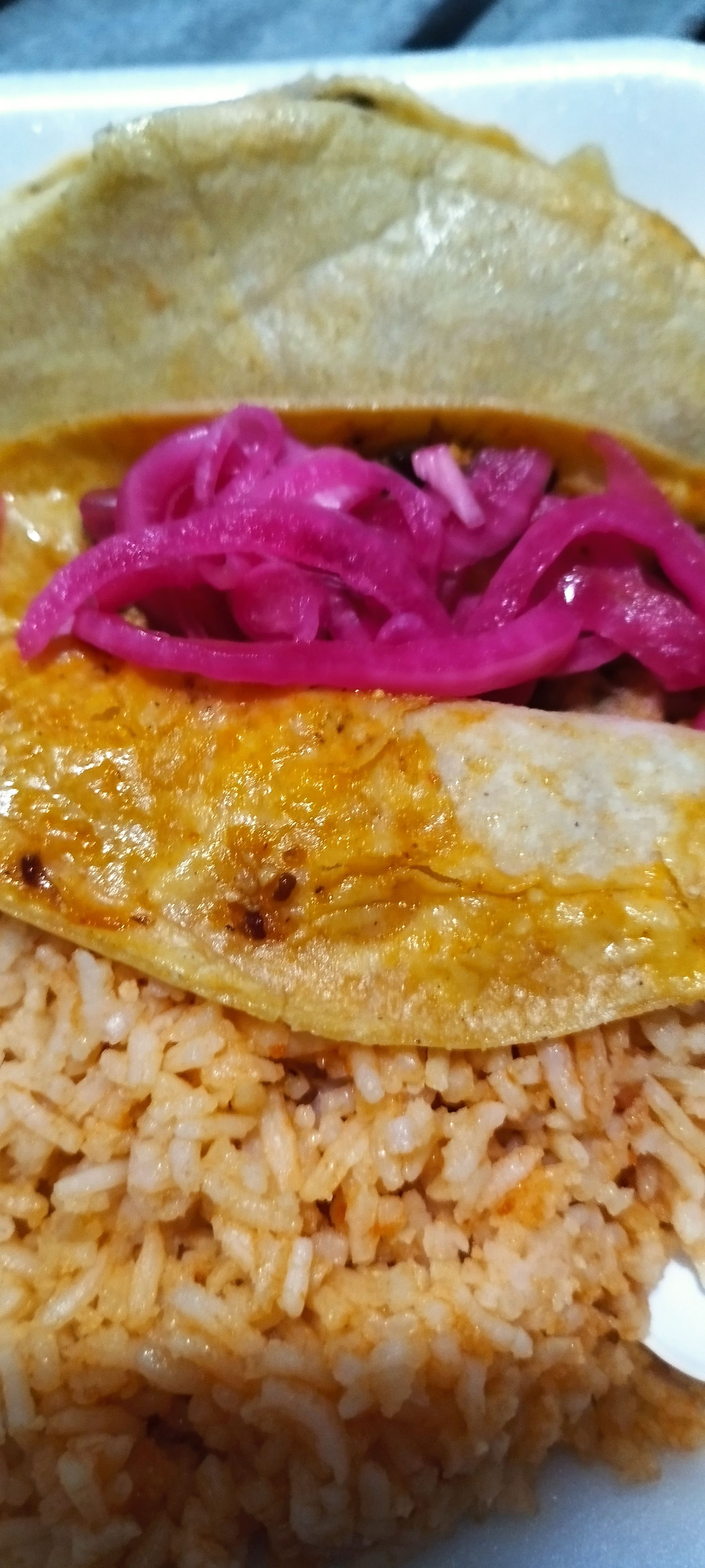 Tacos De Canasta "El Güero" image 3