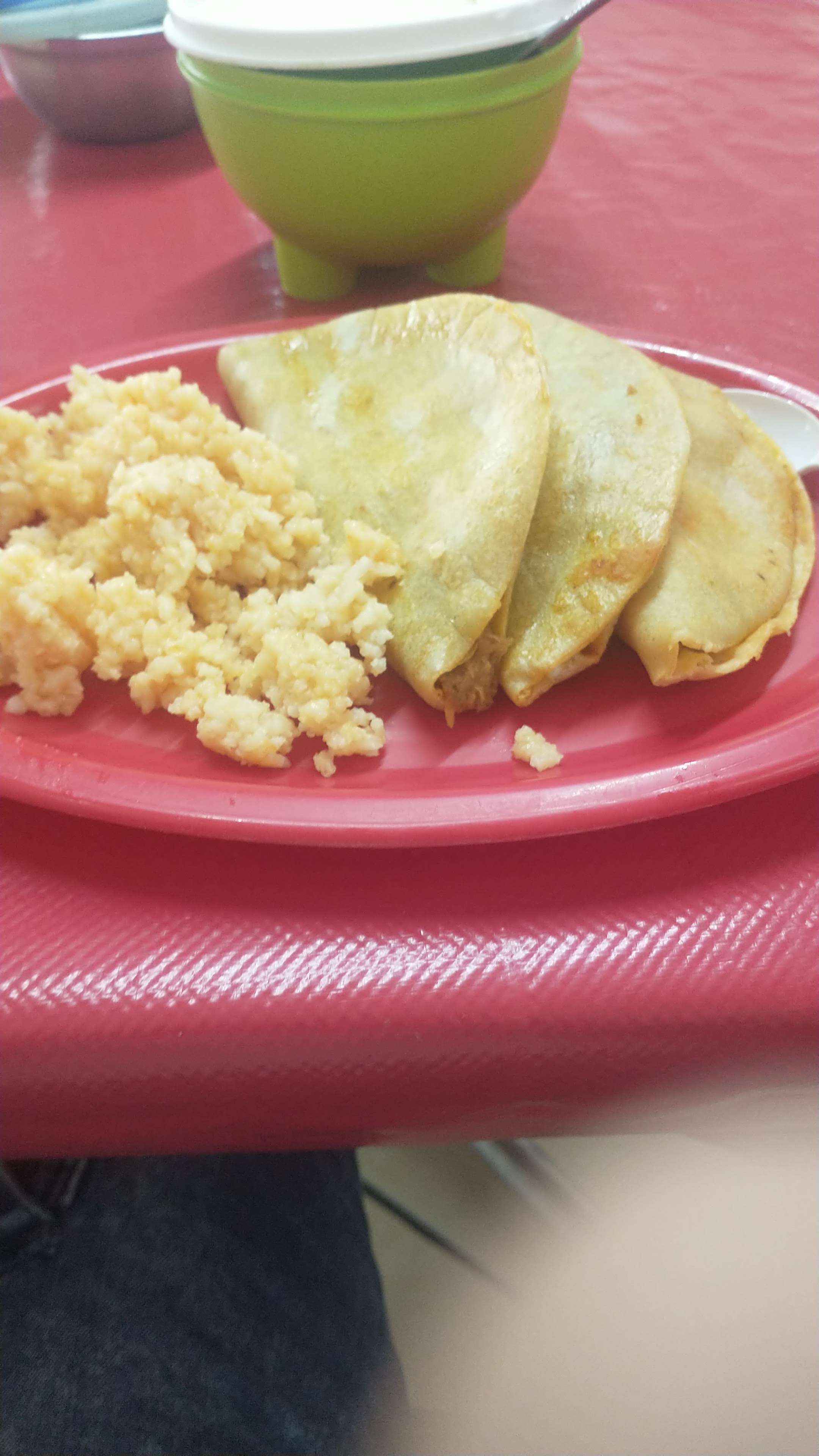 Tacos De Canasta "El Güero" image 4