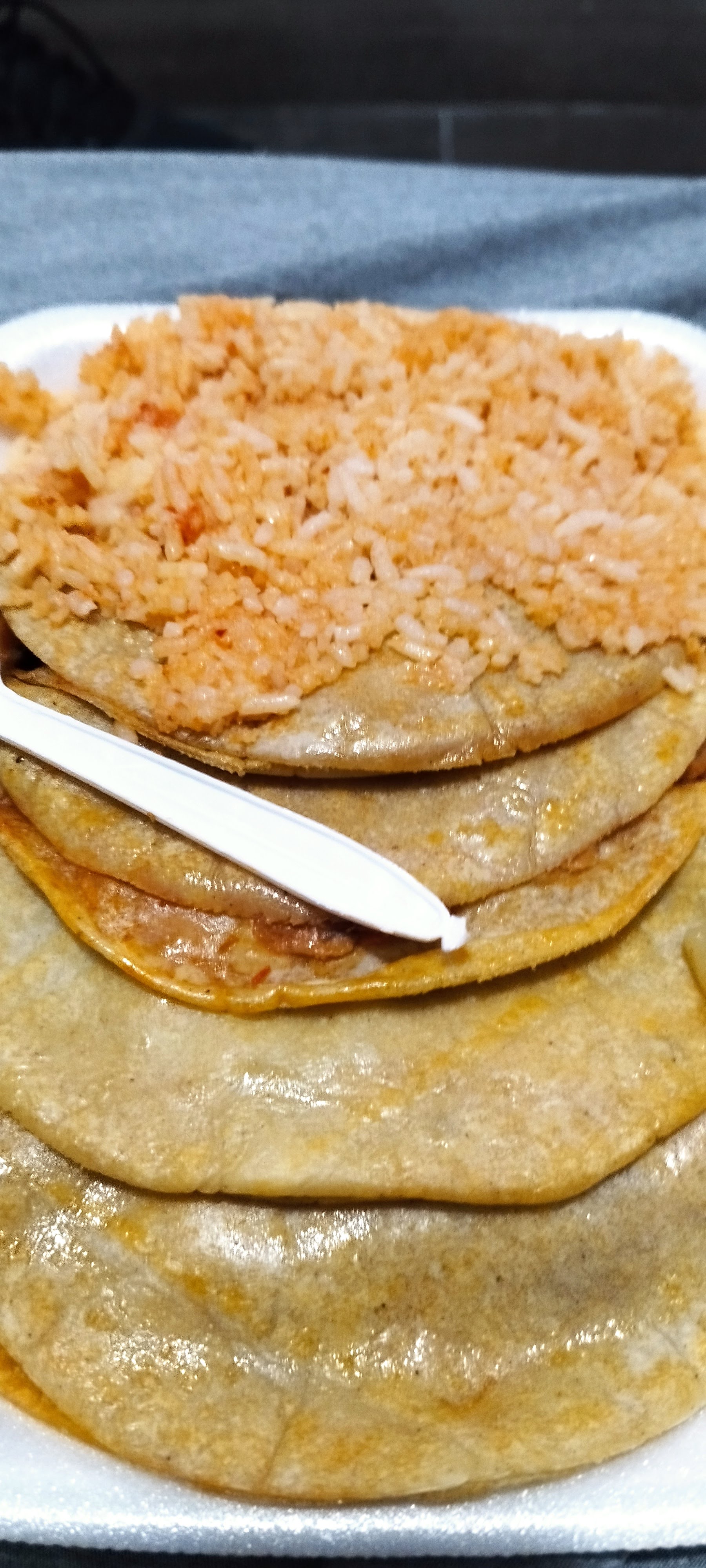 Tacos De Canasta "El Güero" image 7