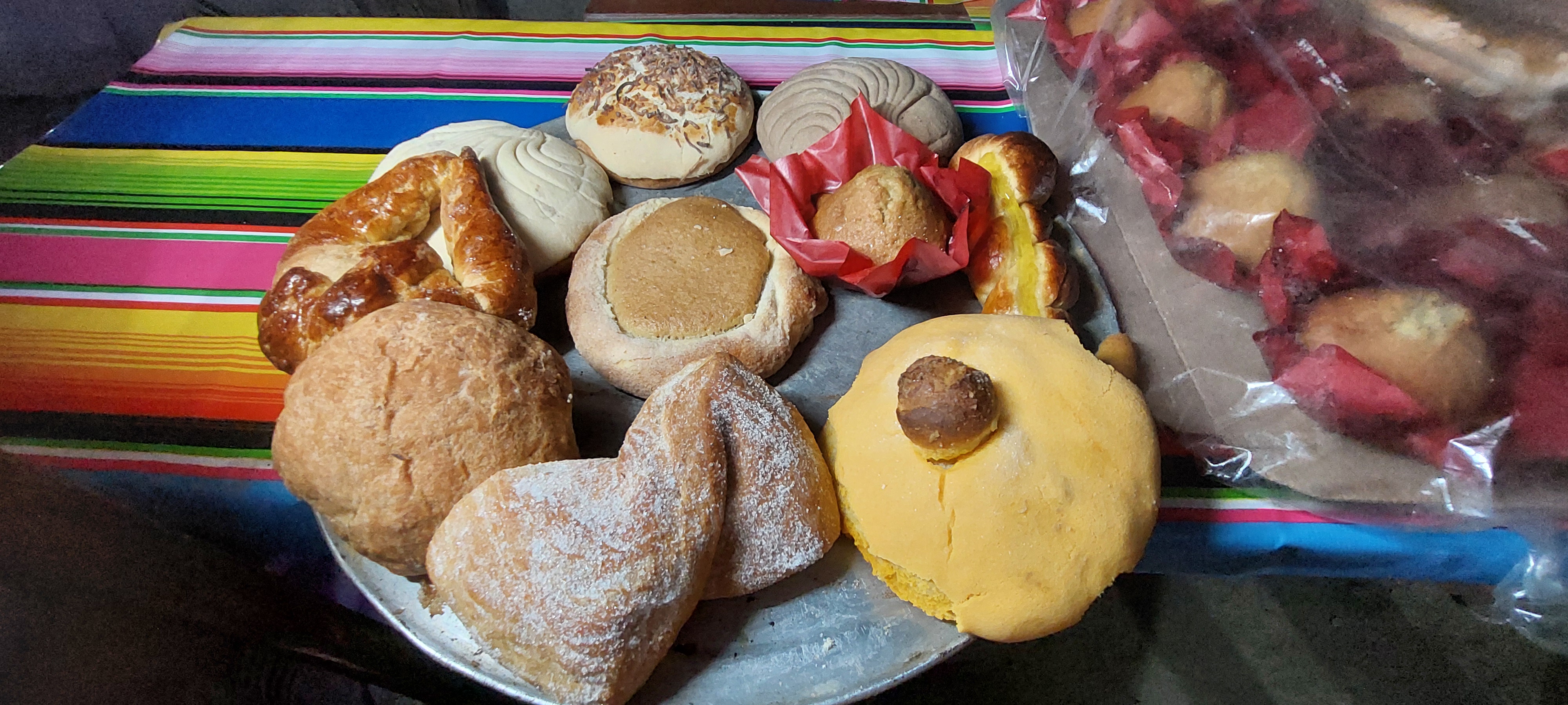 Pizzas ¿es tuya ó es mía? Y panadería image 2