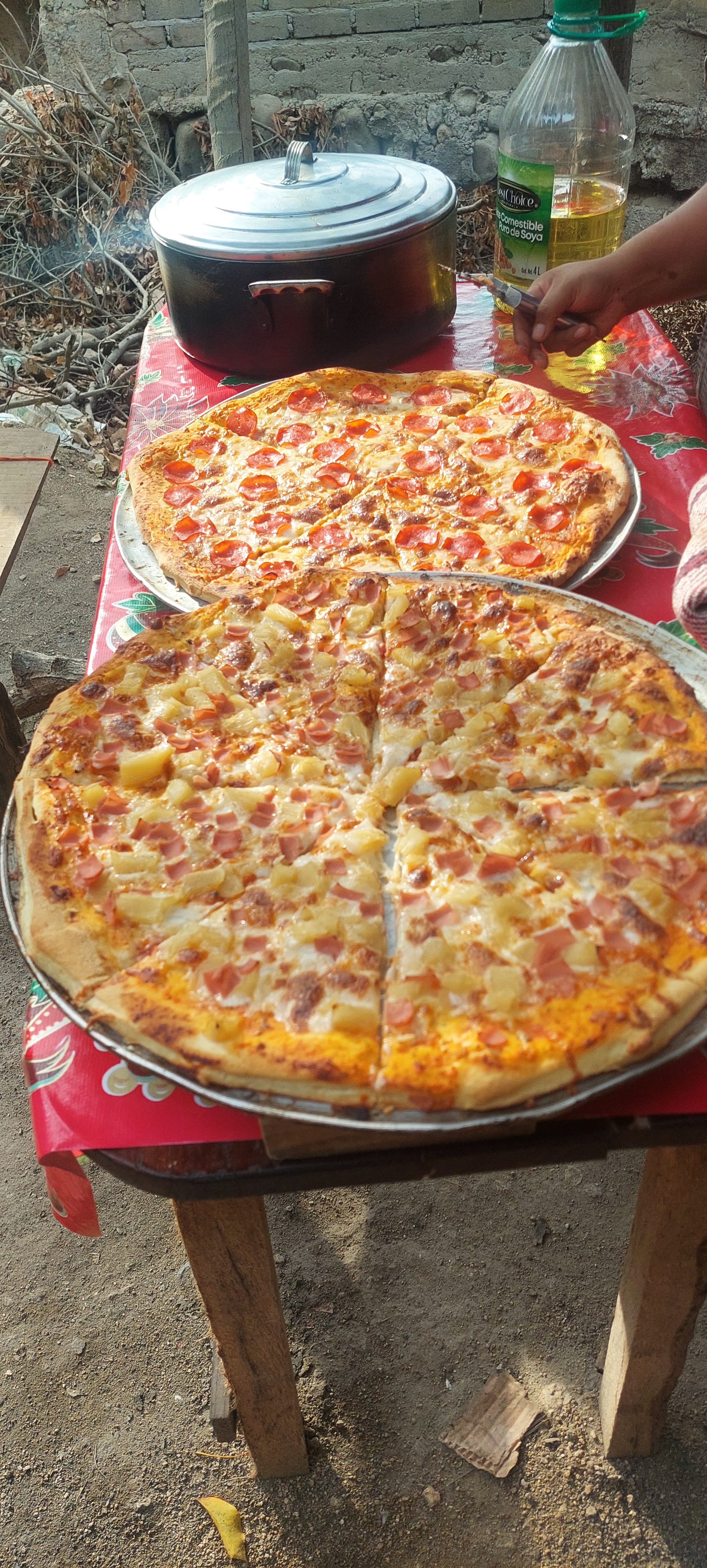 Pizzas ¿es tuya ó es mía? Y panadería image 3