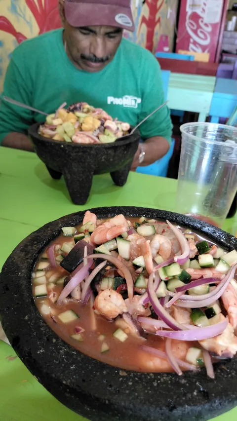 Mariscos "El Soru" image 4