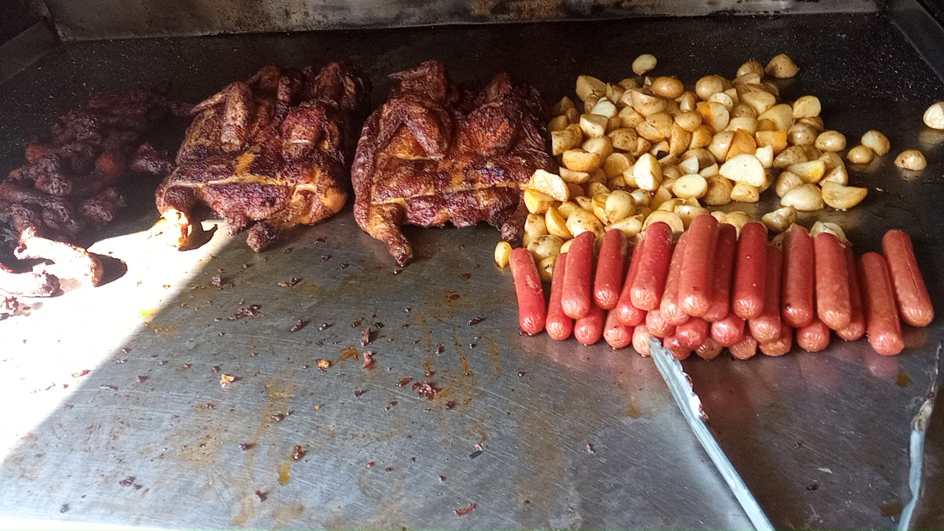 Pollos a la leña "Juquilita" image 1