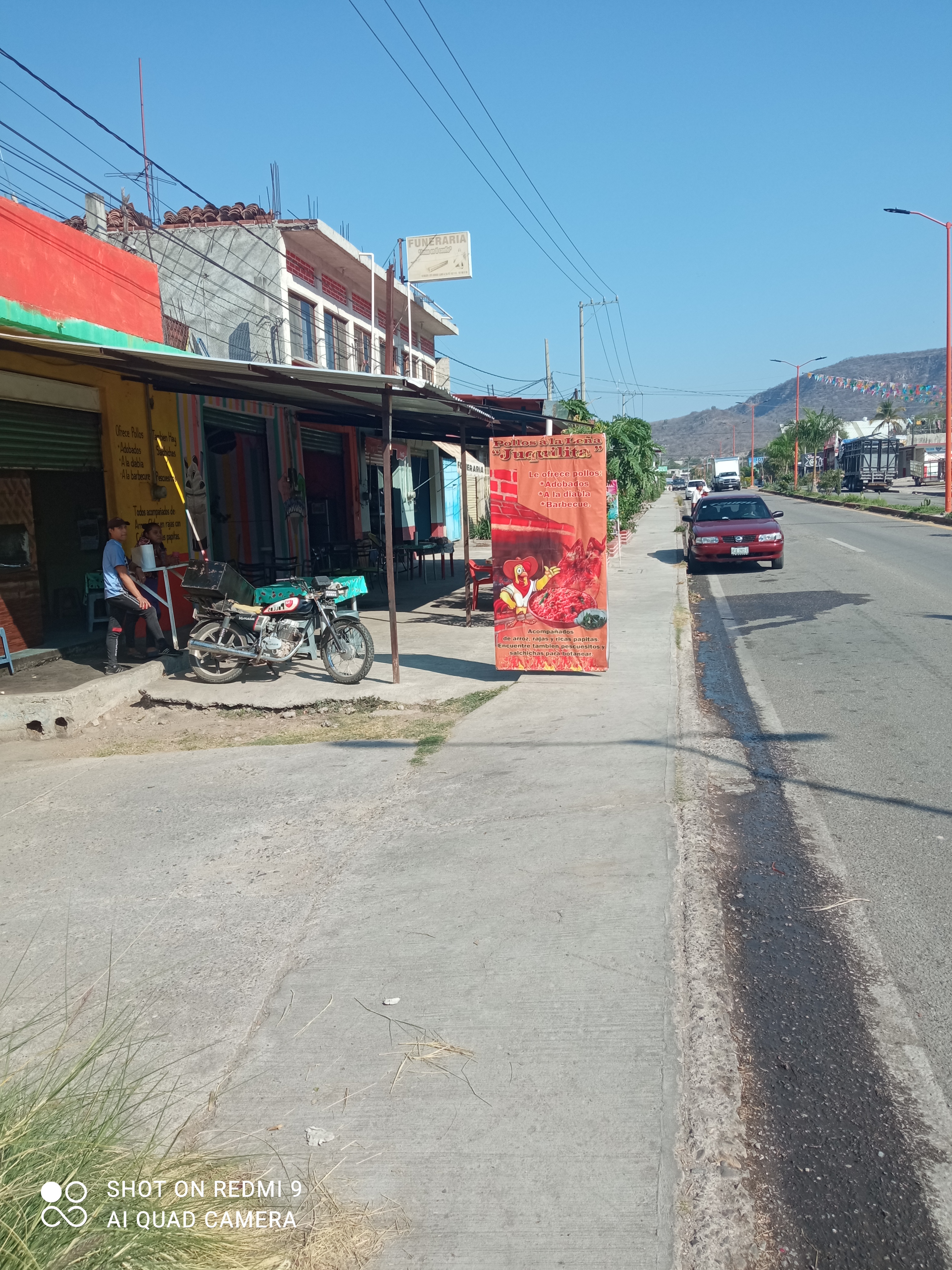 Pollos a la leña "Juquilita" image 8