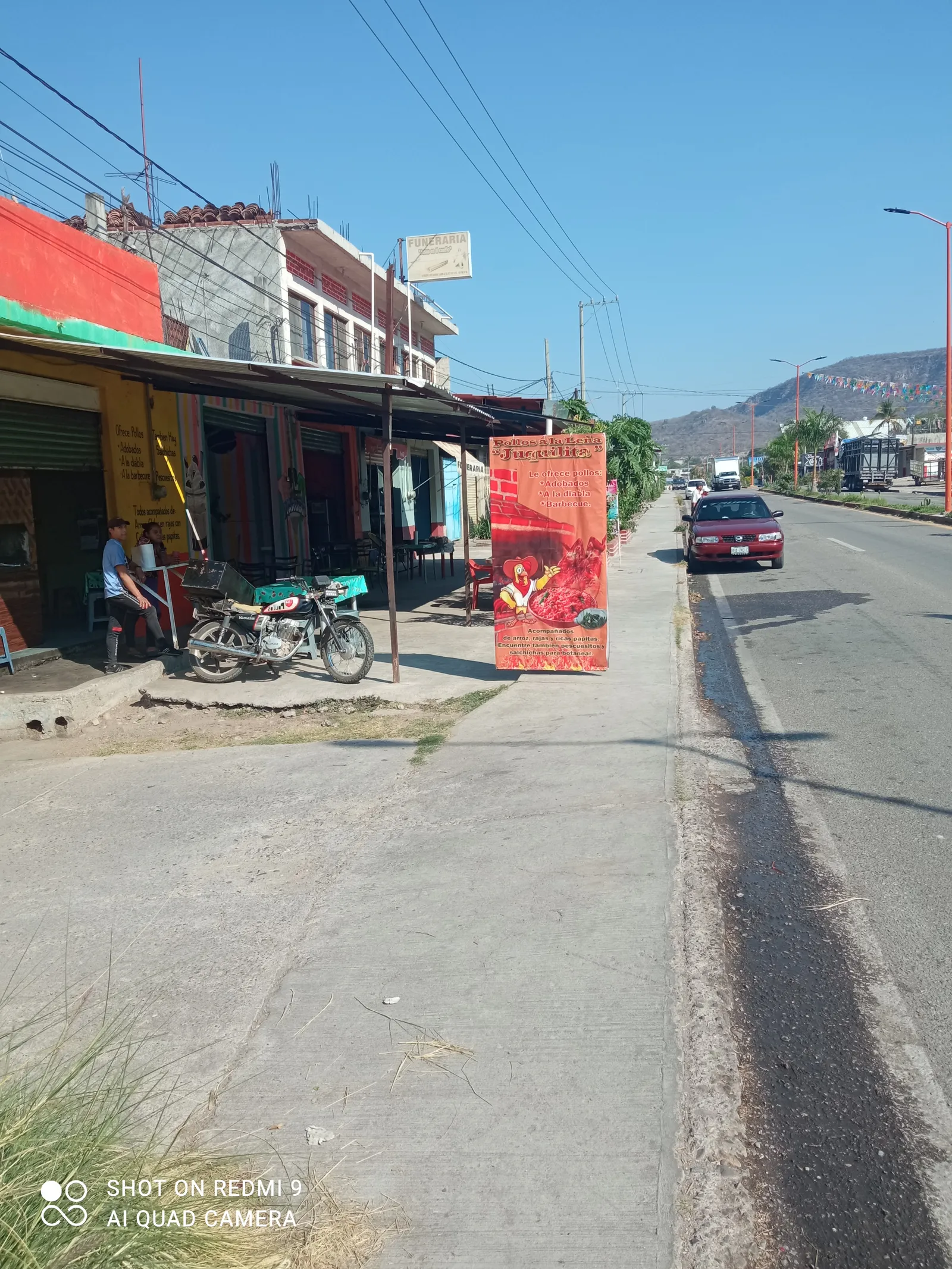 Pollos a la leña "Juquilita" image 8
