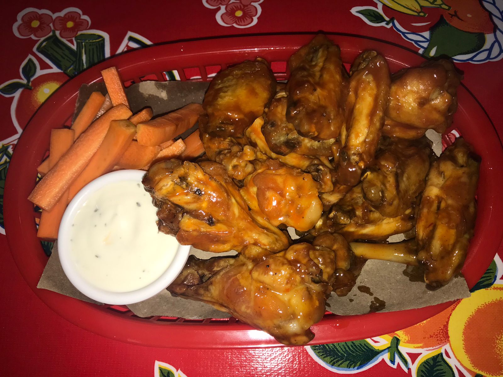 "El Mirador: Burgs & Wings" image 5