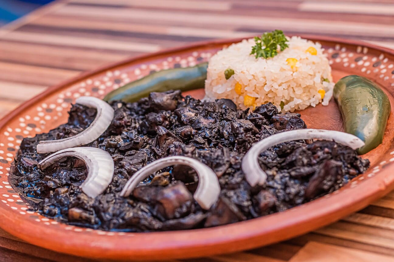 El Puerto Seafood SMA Restaurante Bar image 8