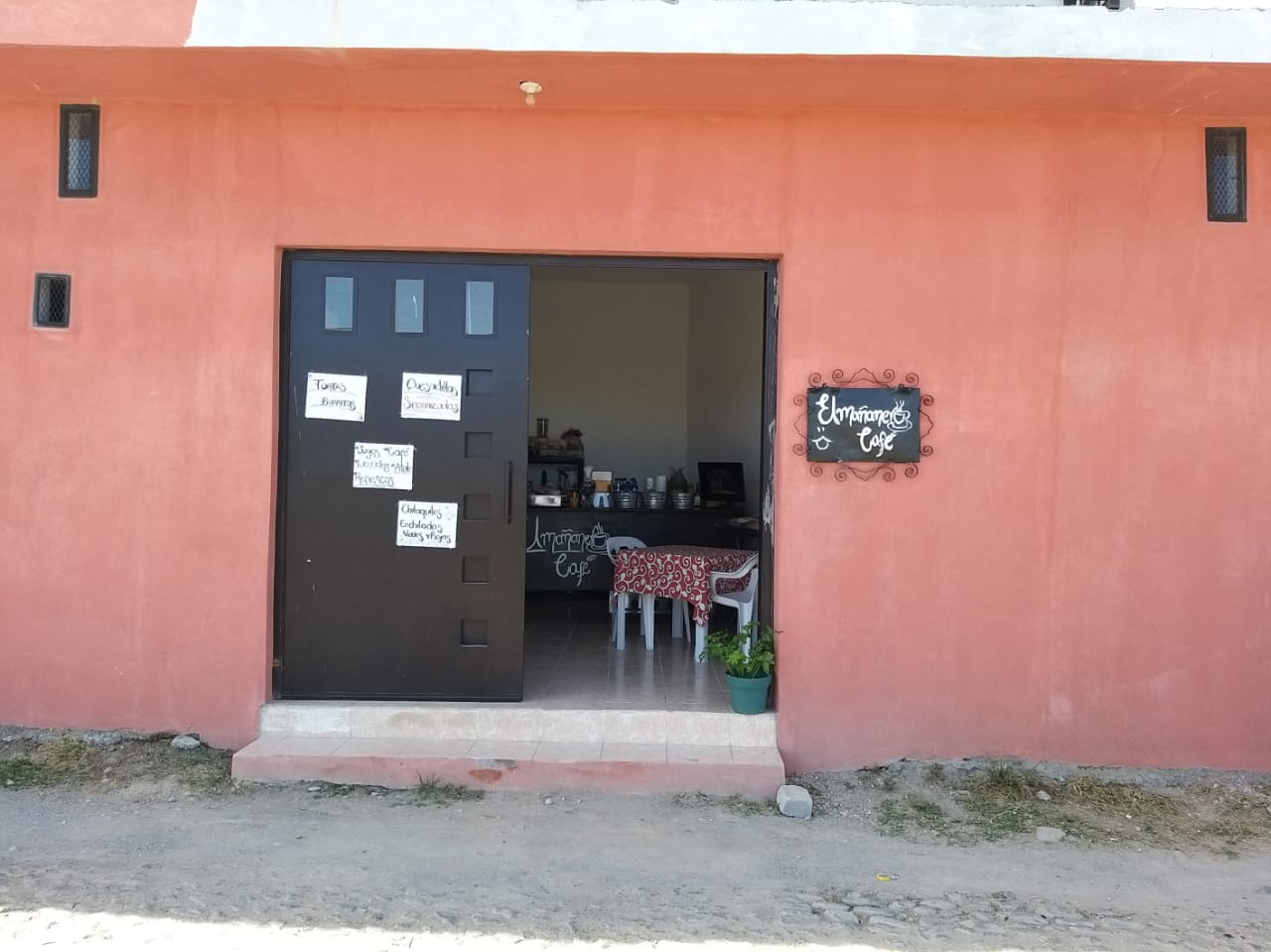 El mañanero cafe image 5