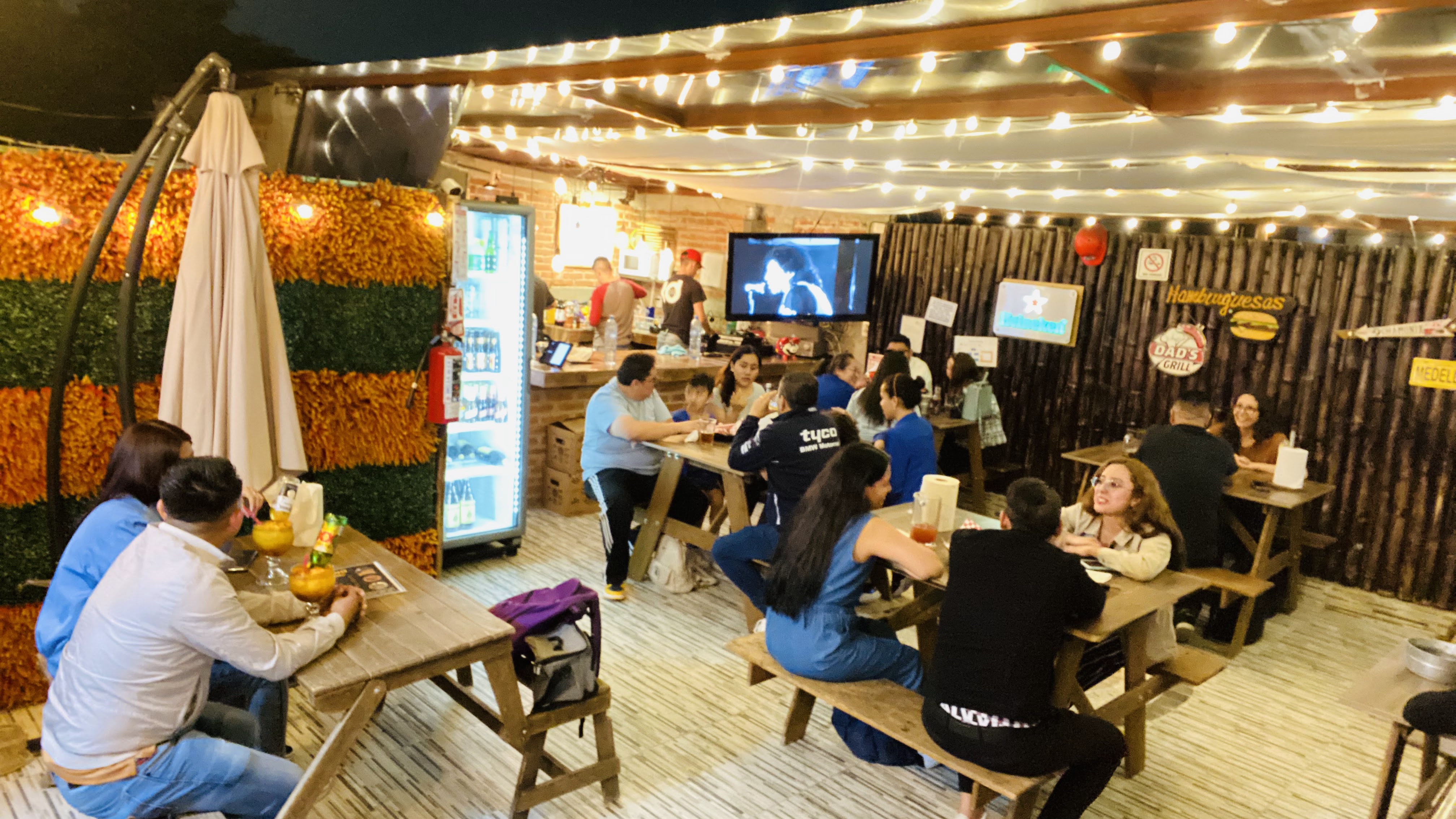 La Martina Drinks & Wings image 6