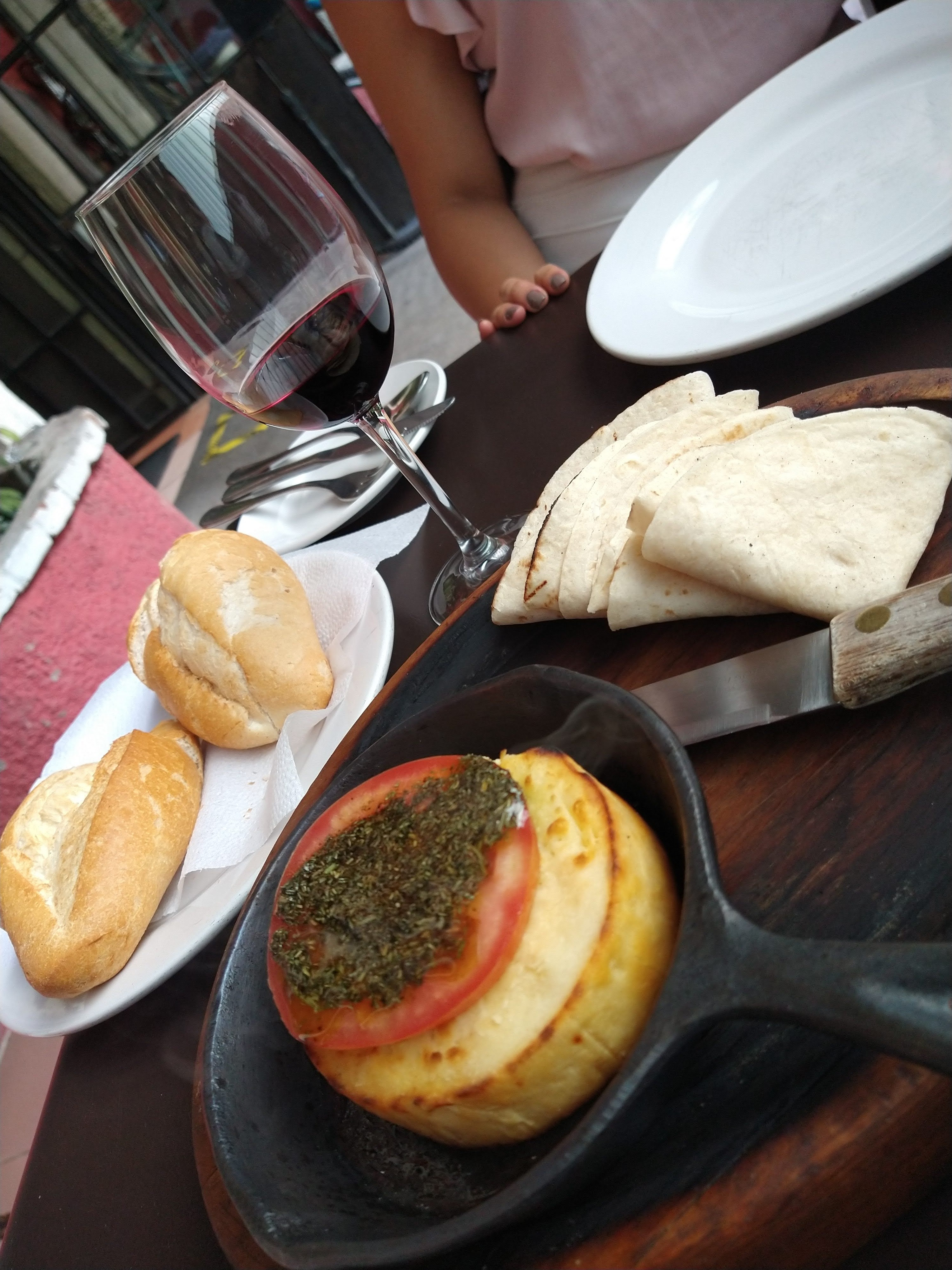 Las Boleadoras Restaurante Argentino image 7