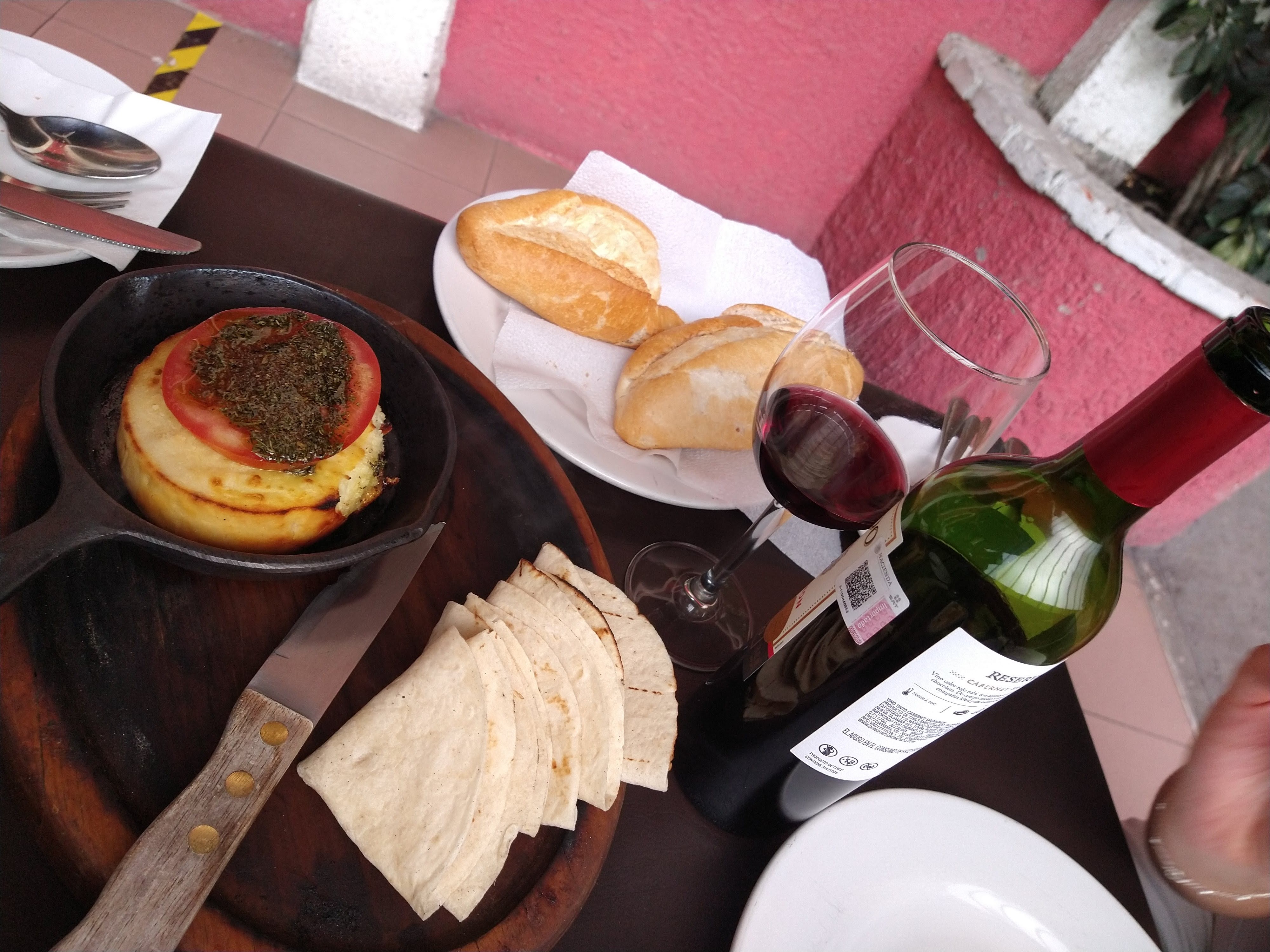 Las Boleadoras Restaurante Argentino image 10