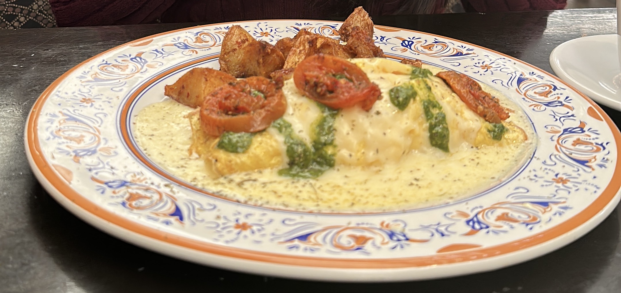 Italianni's Tezontle image 3