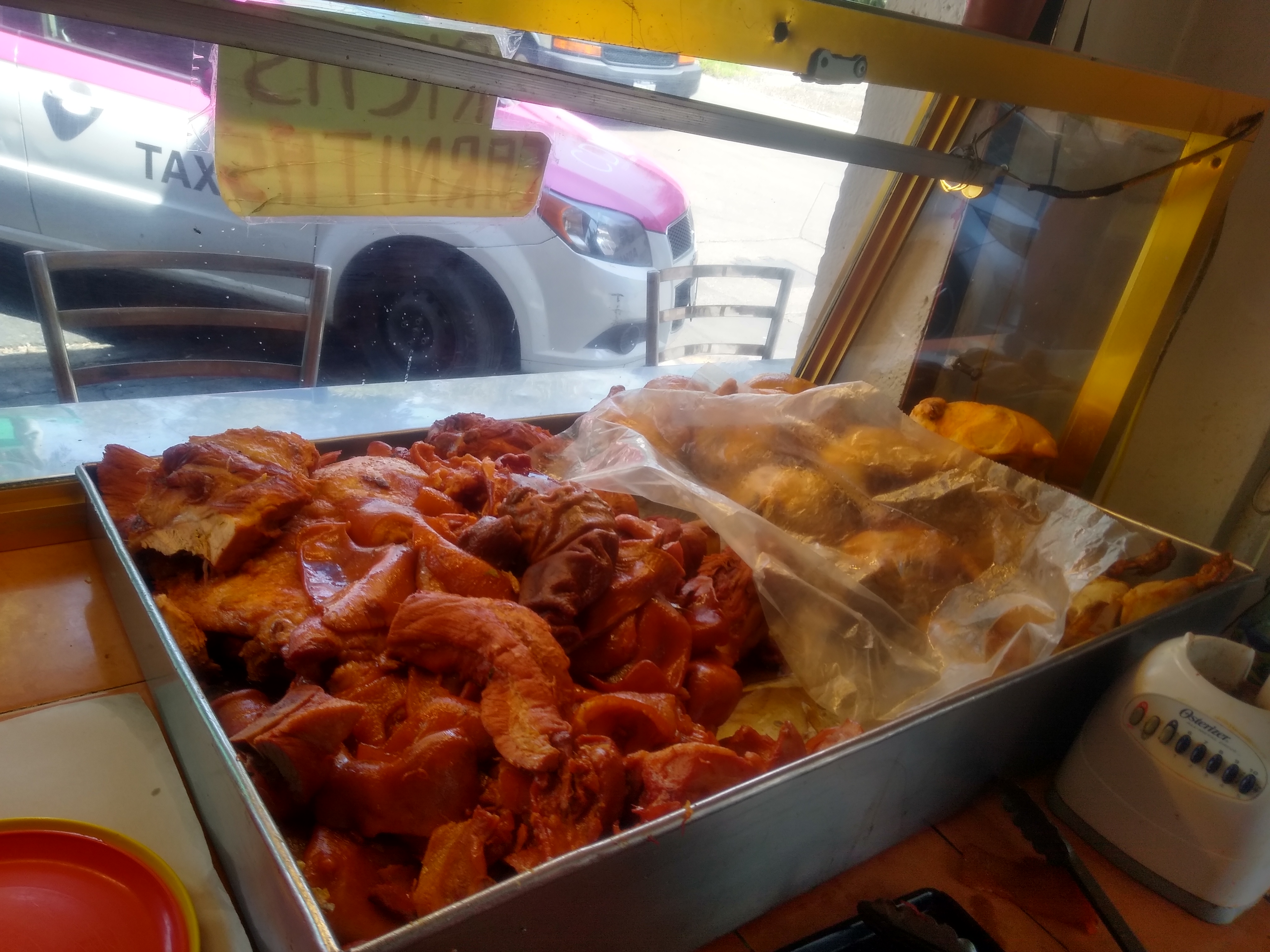 Carnitas Quiroga y Pollos adobados image 2