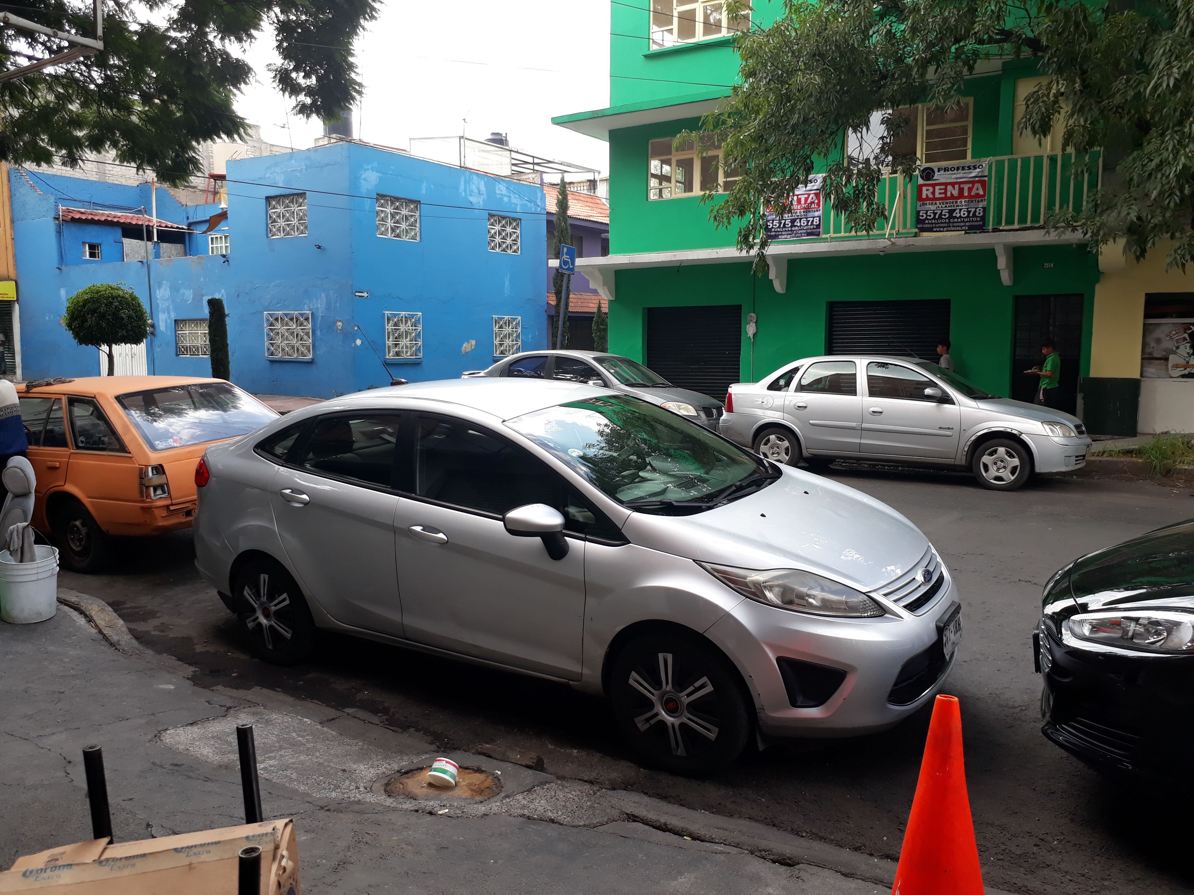 Carnitas Quiroga y Pollos adobados image 10