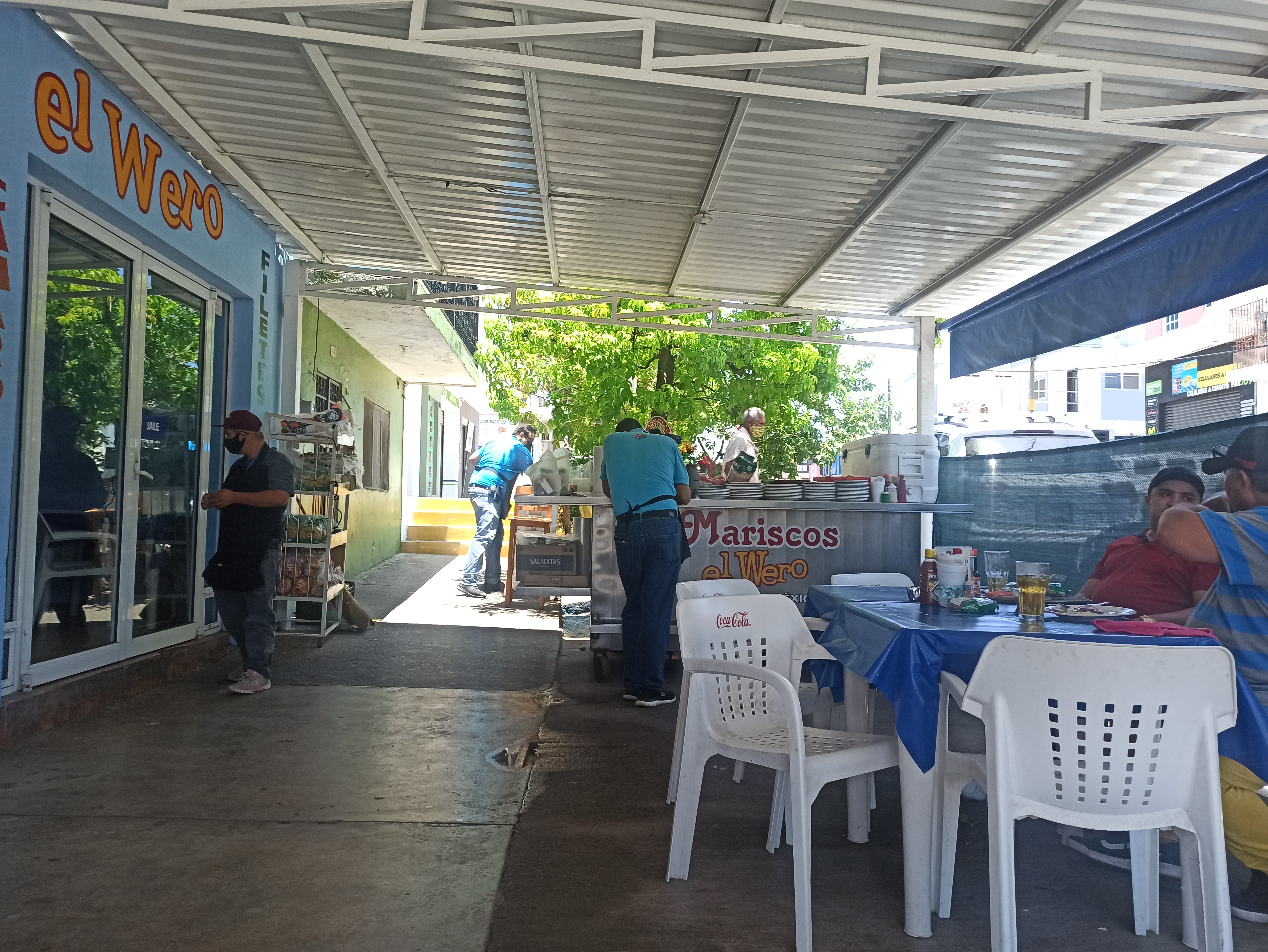 El WERO Seafood image 1