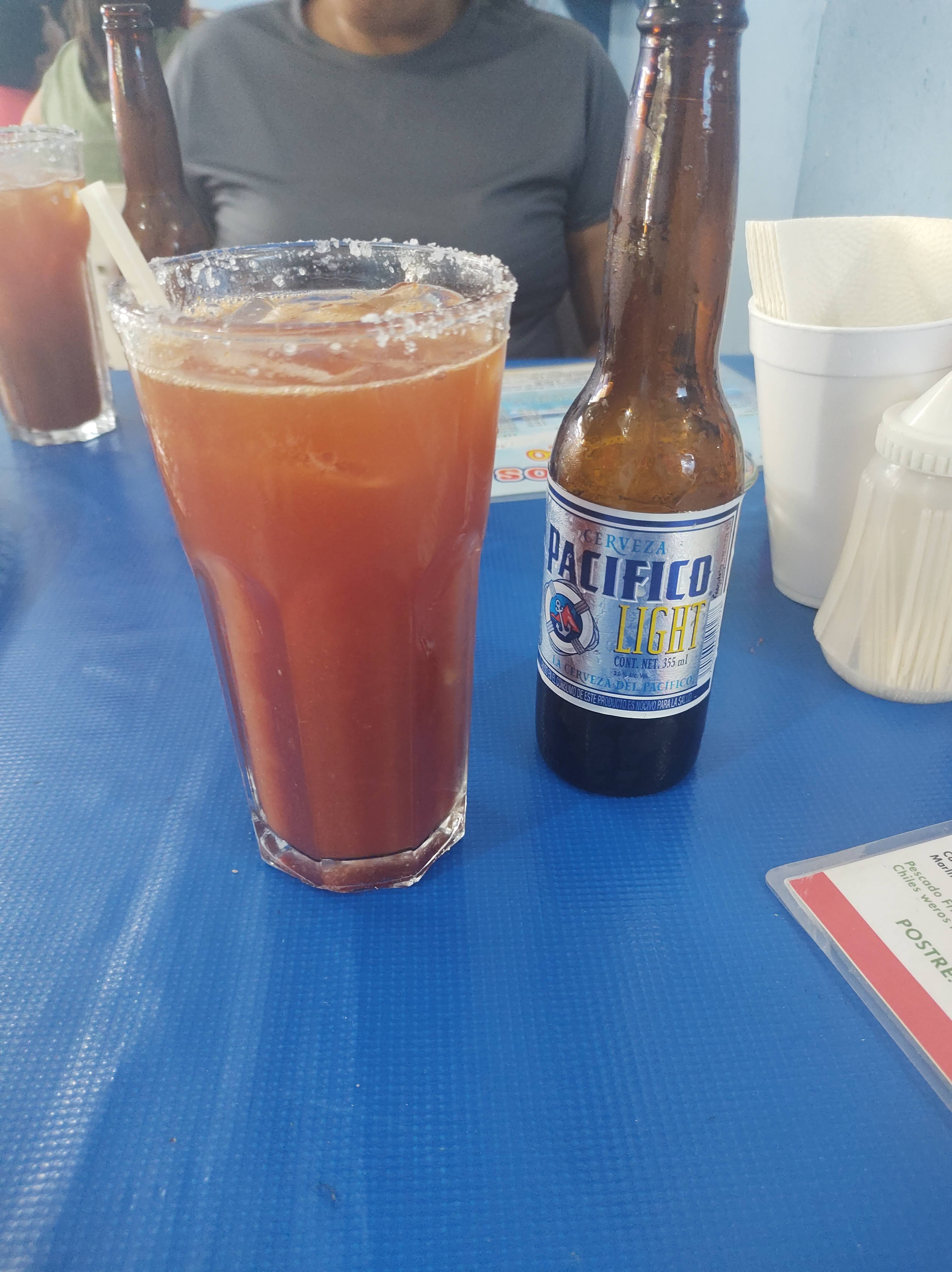 El WERO Seafood image 6