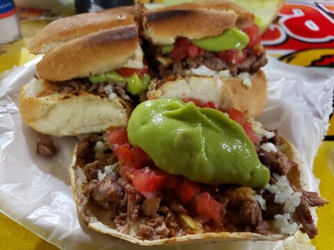 Tacos "El Ramiro" de la Juárez. image 3
