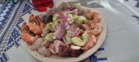 El Algodon Seafood image 3