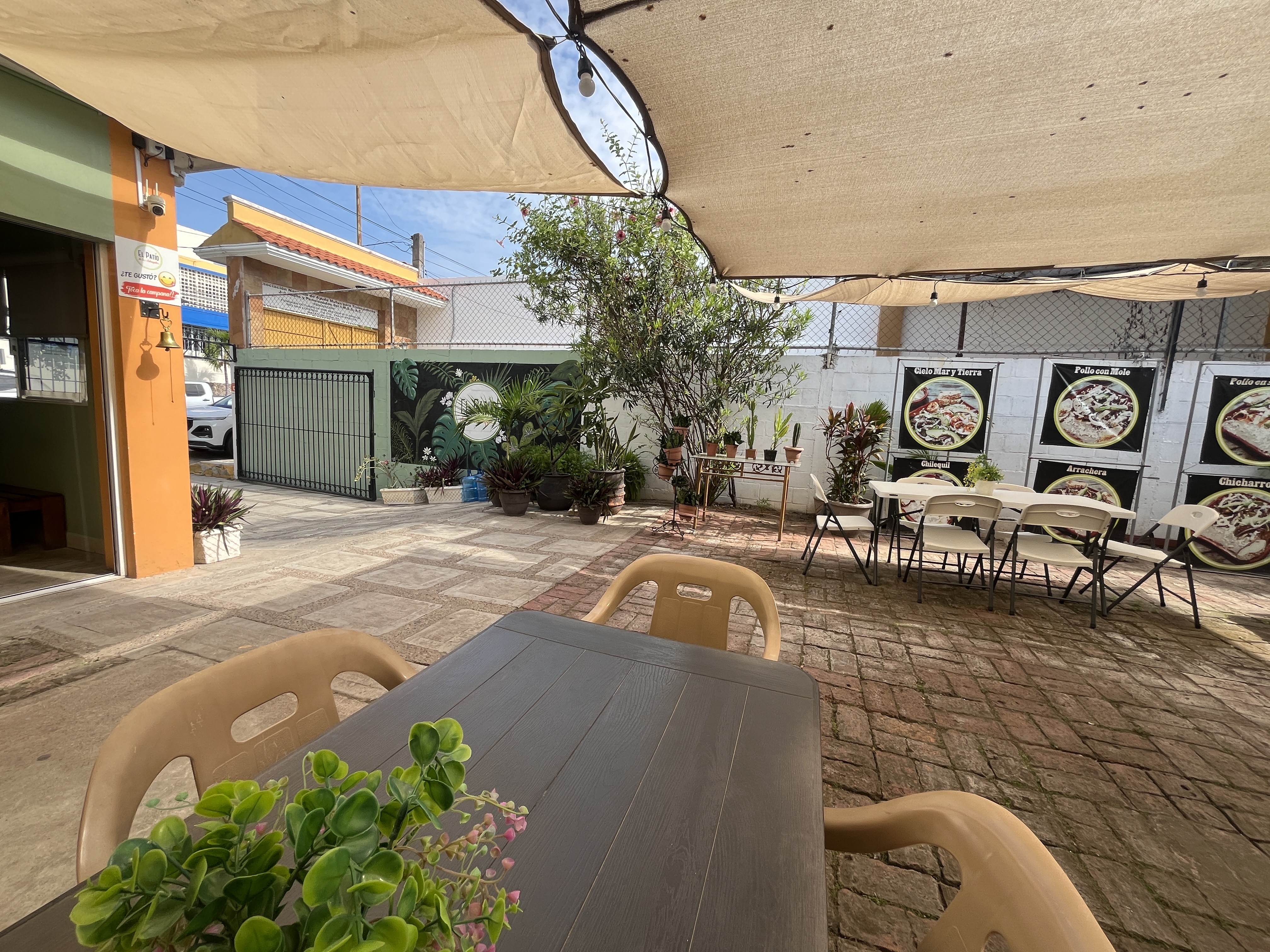 El Patio de los Chilaquiles image 4