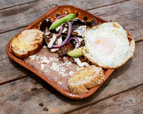 El Patio de los Chilaquiles image 7