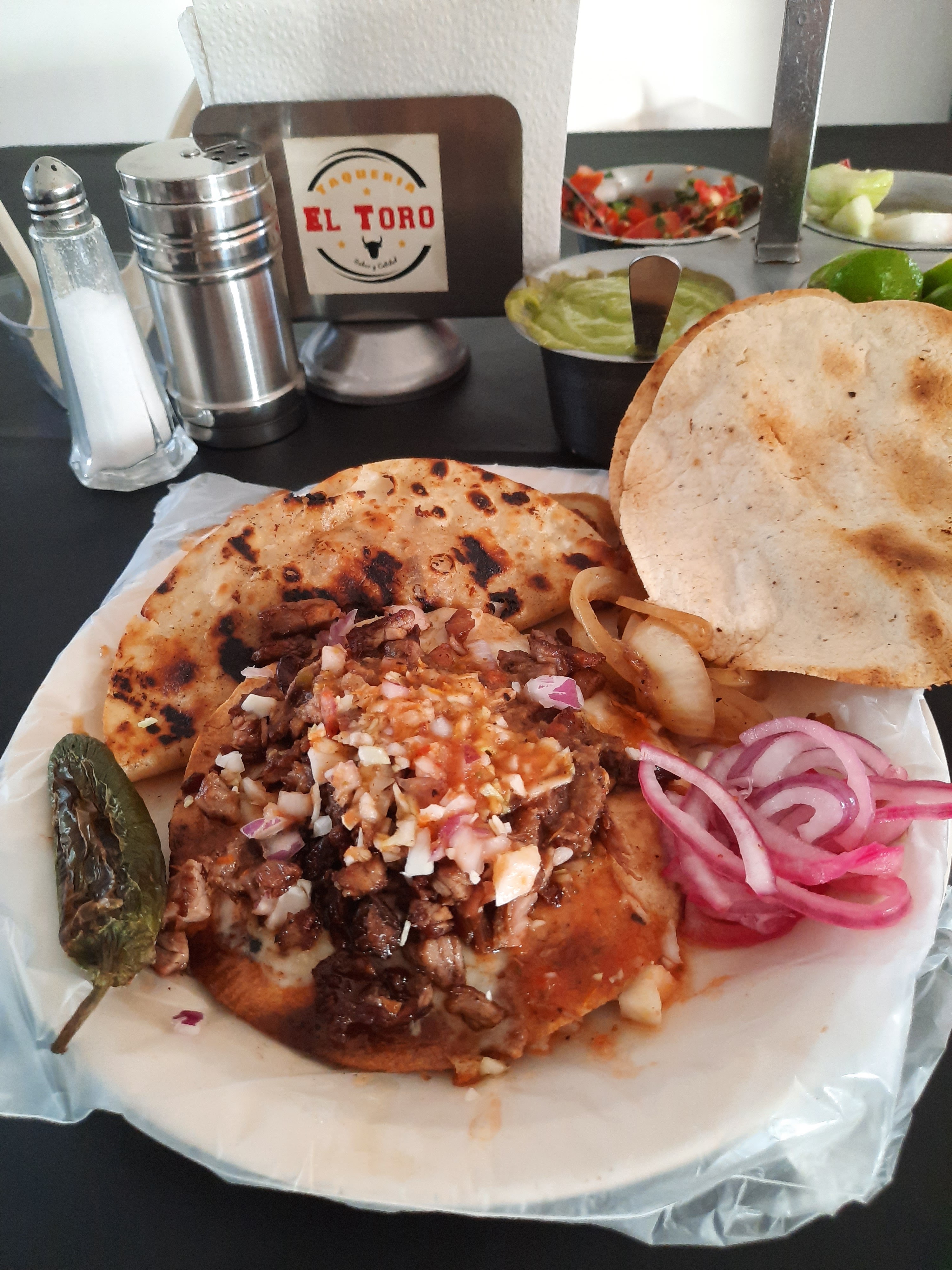 Taquería El Toro image 8