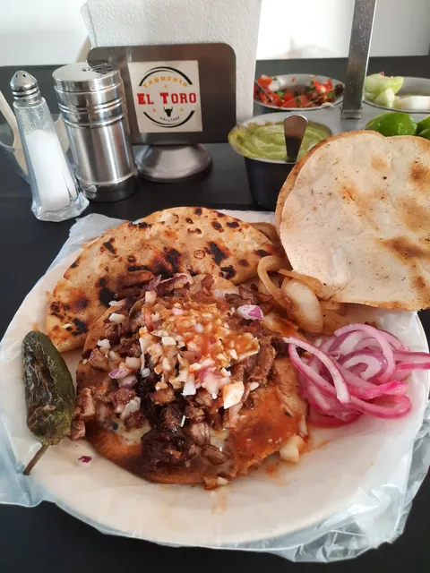 Taquería El Toro image 8